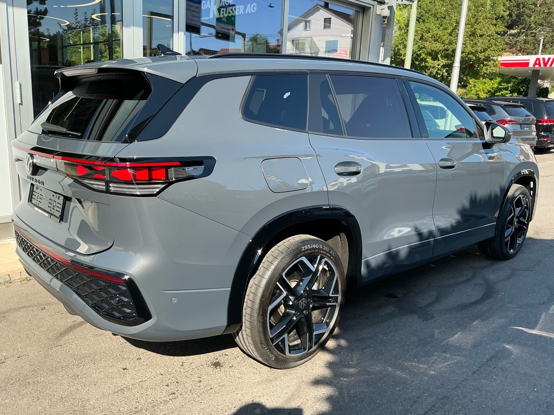VW Tayron 2.0 TSI 265 PS 4MOTION R-Line *** TOP AUSSTATTUNG !!! ***-showroom-element-3