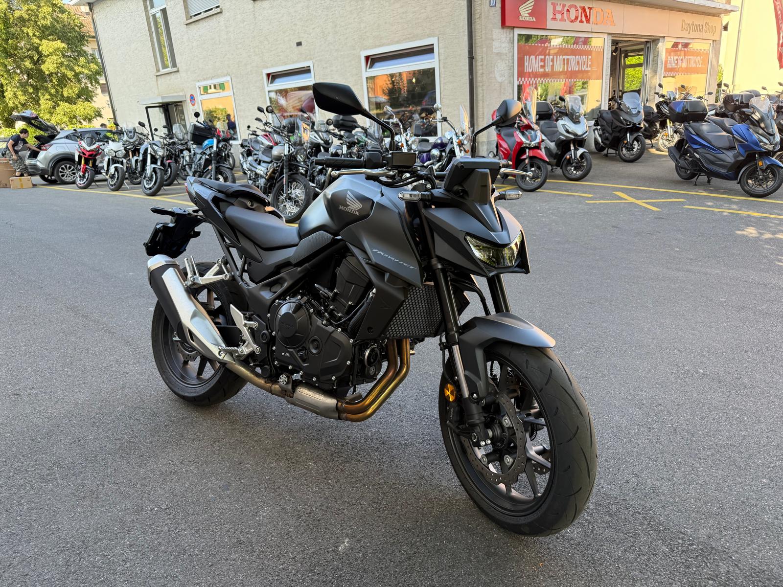 HONDA CB 750 Hornet-image-1