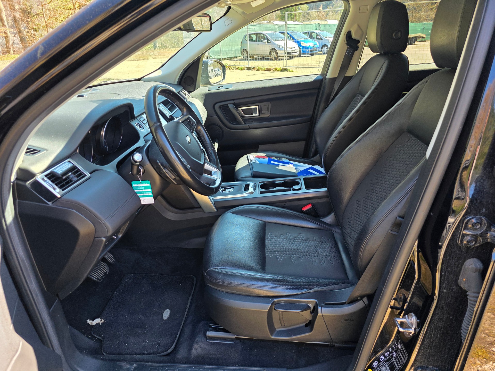 LAND ROVER Discovery Sport 2.0 Si4 HSE Luxury AT9-image-13