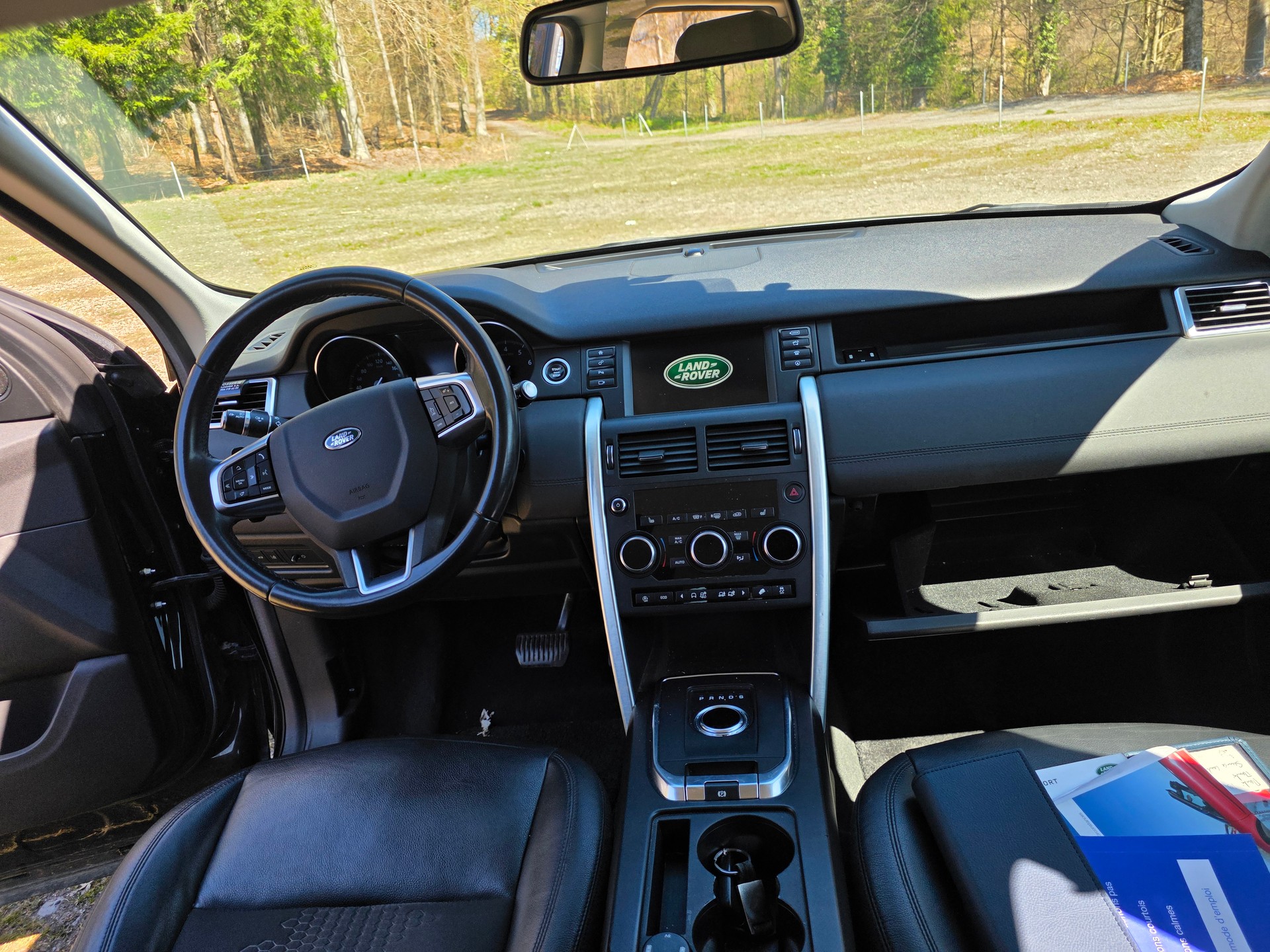 LAND ROVER Discovery Sport 2.0 Si4 HSE Luxury AT9-image-9