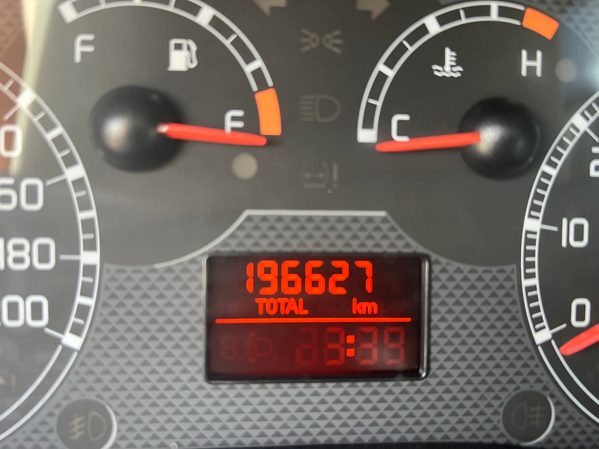 FIAT Panda 1.3 16V JTD Cross 4x4-image-7