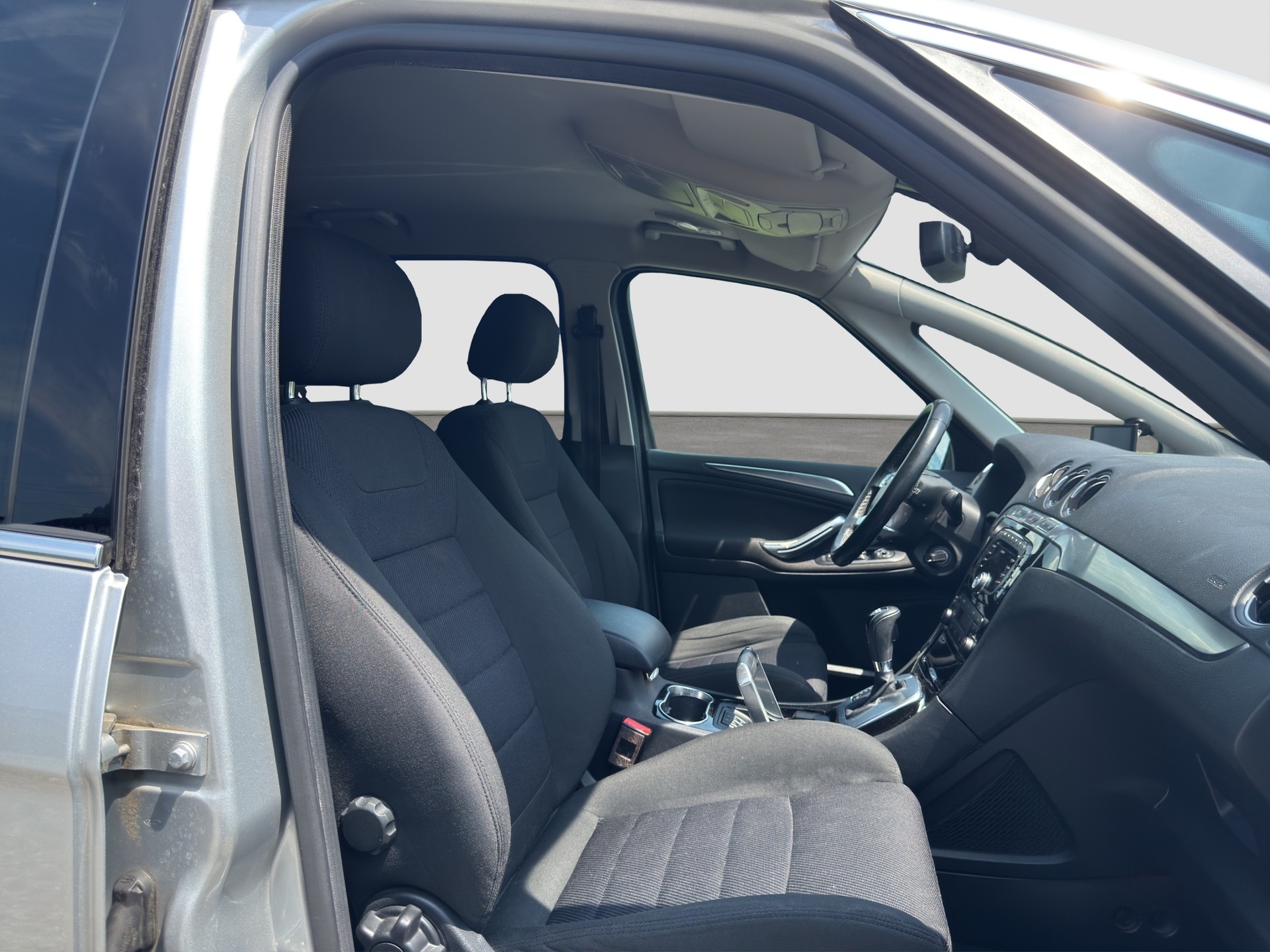 FORD S-Max 2.0 SCTi TitaniumS PowerShift-image-10