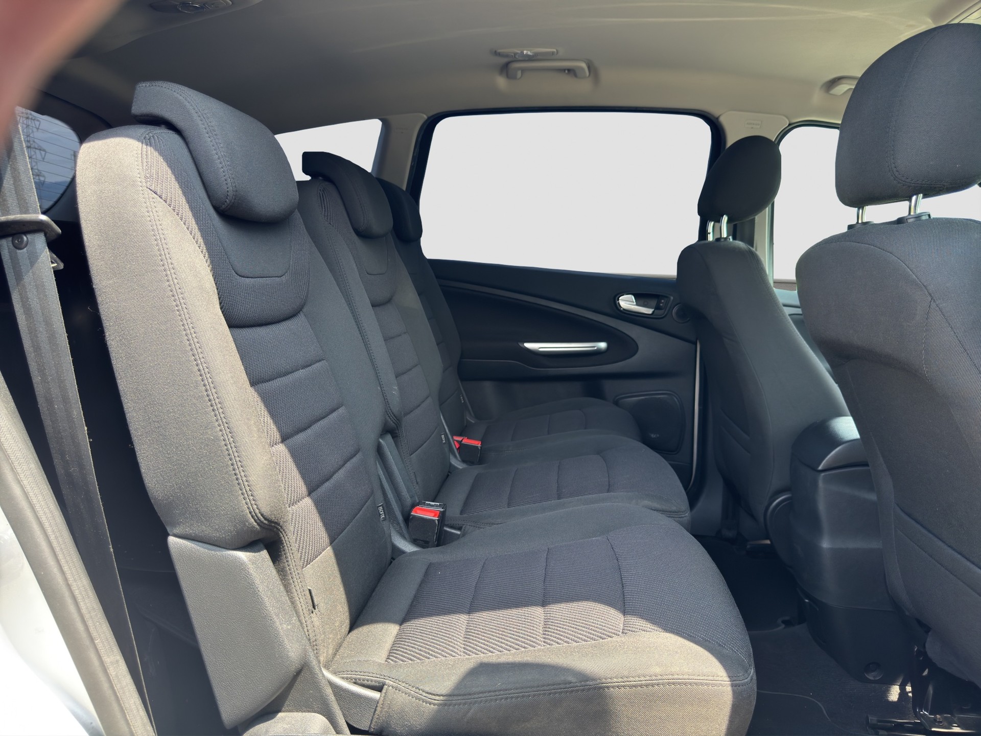 FORD S-Max 2.0 SCTi TitaniumS PowerShift-image-13