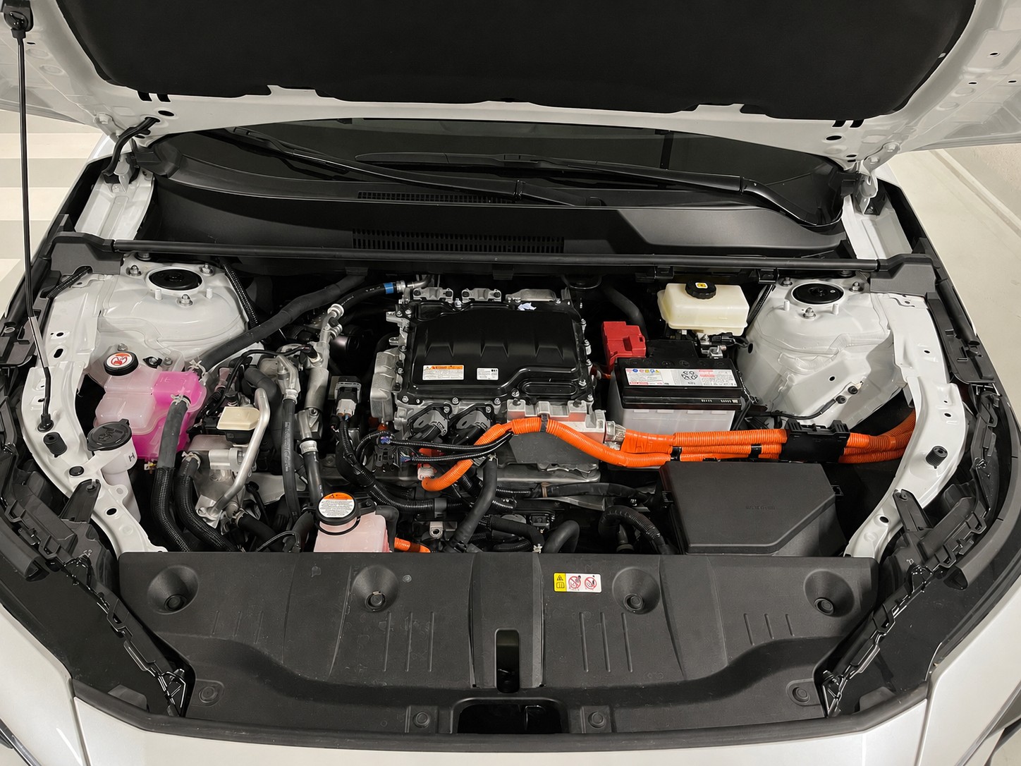 TOYOTA bZ4X Style 71,4 kWh 4WD-image-27