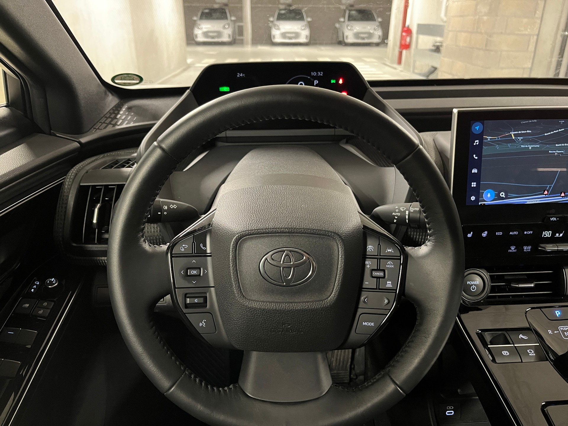 TOYOTA bZ4X Style 71,4 kWh 4WD-image-9