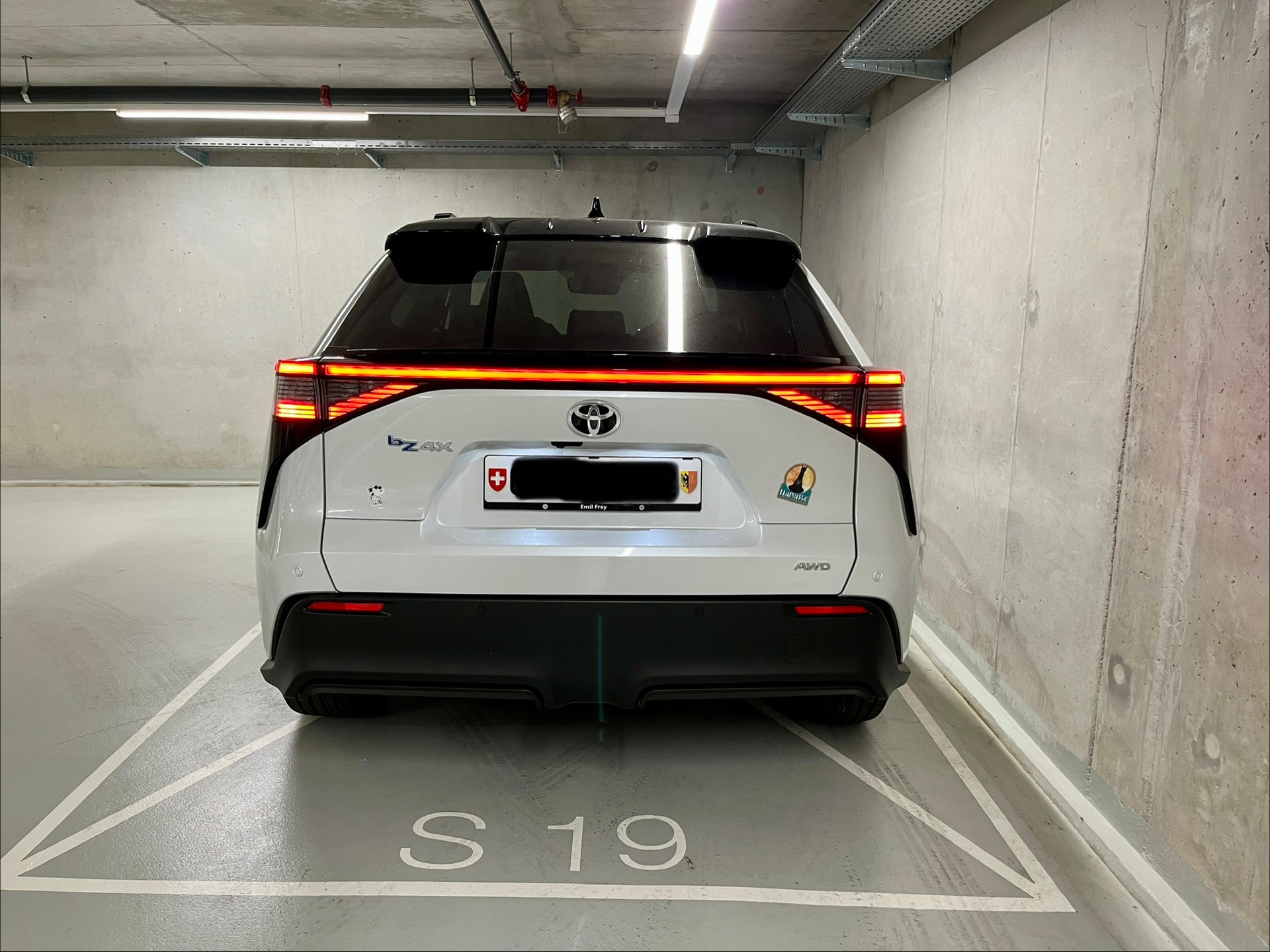 TOYOTA bZ4X Style 71,4 kWh 4WD-showroom-element-3