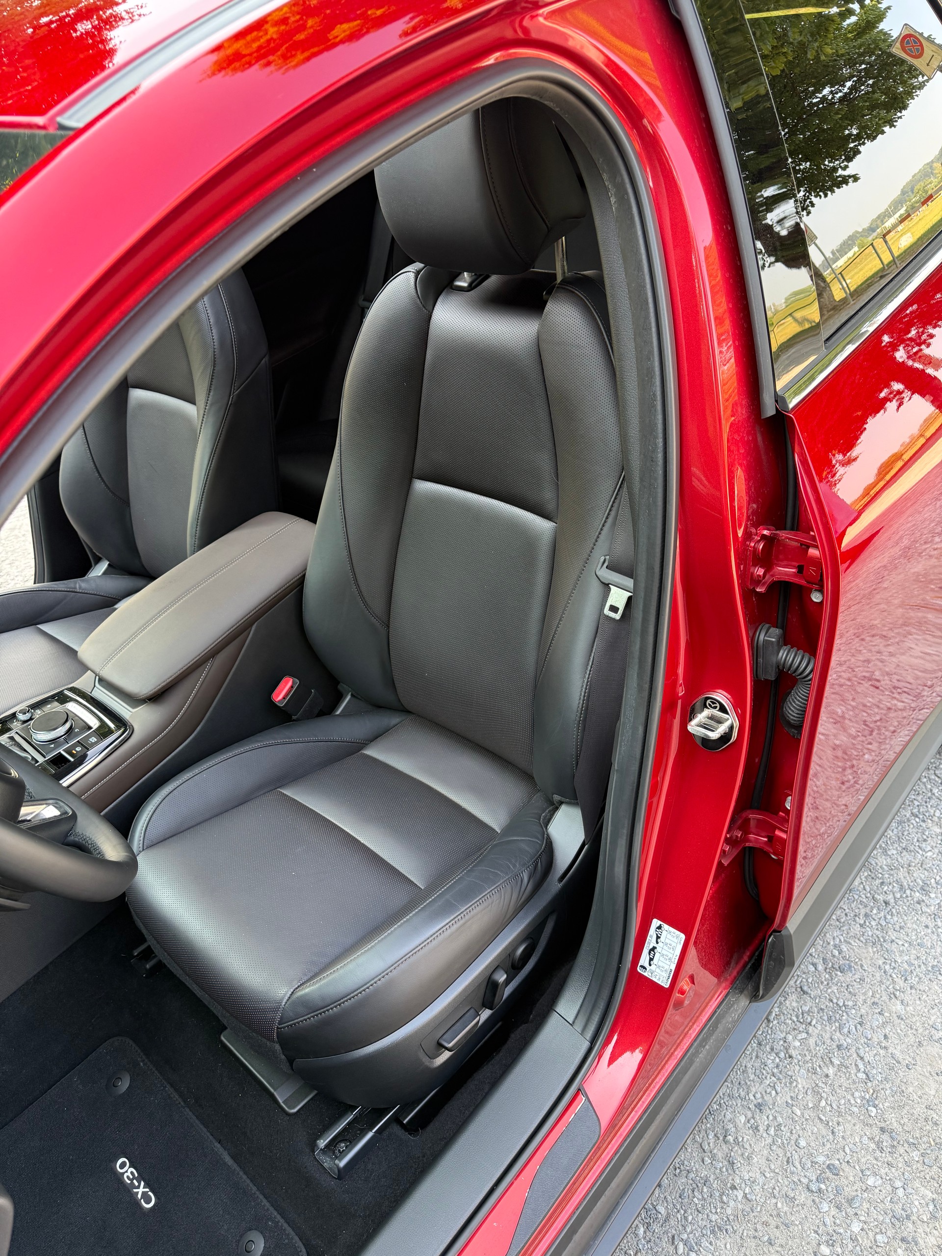 MAZDA CX-30 SKYACTIV-X M Hybrid 180 Revolution AWD Automat-image-9