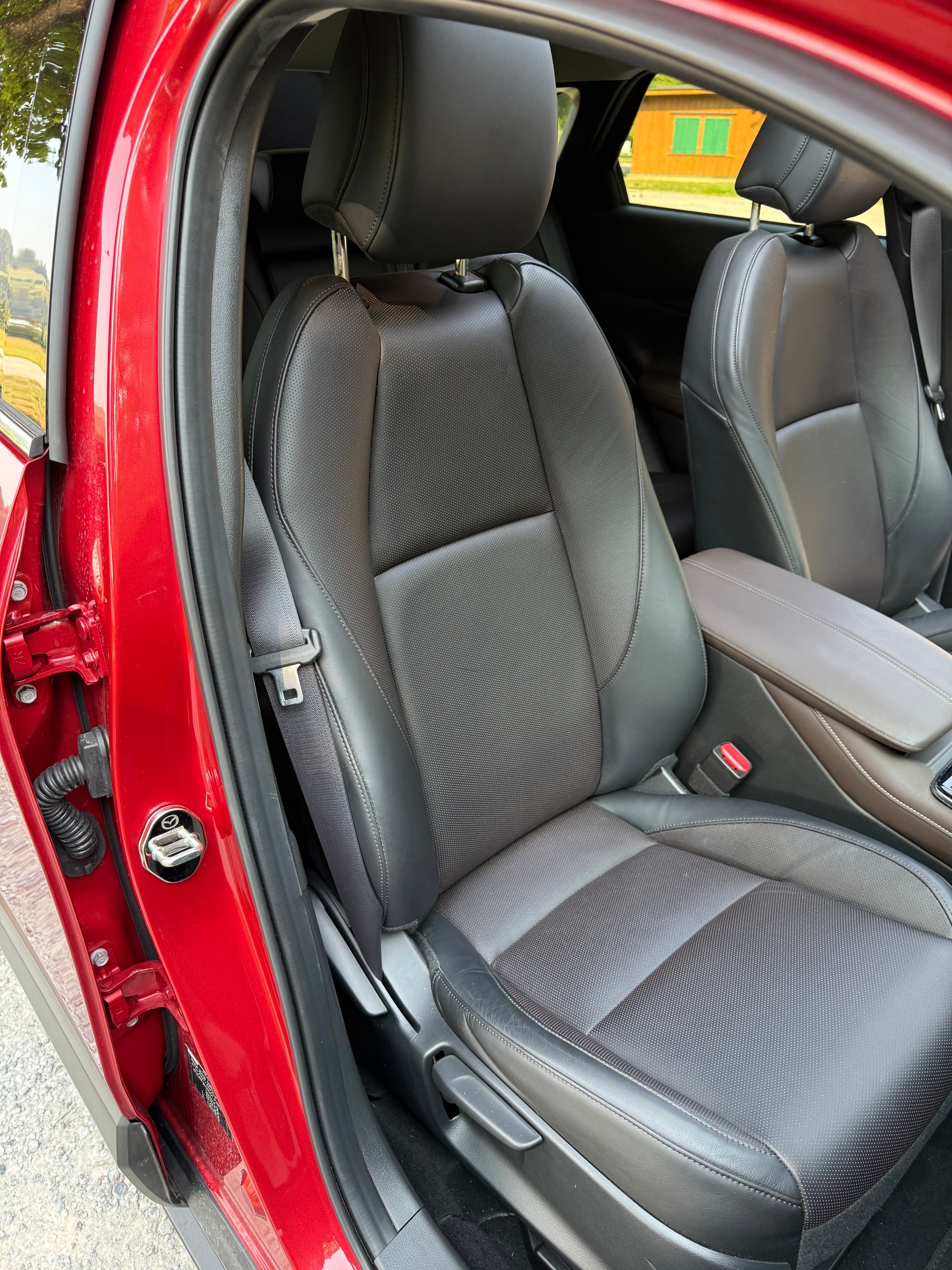 MAZDA CX-30 SKYACTIV-X M Hybrid 180 Revolution AWD Automat-image-8