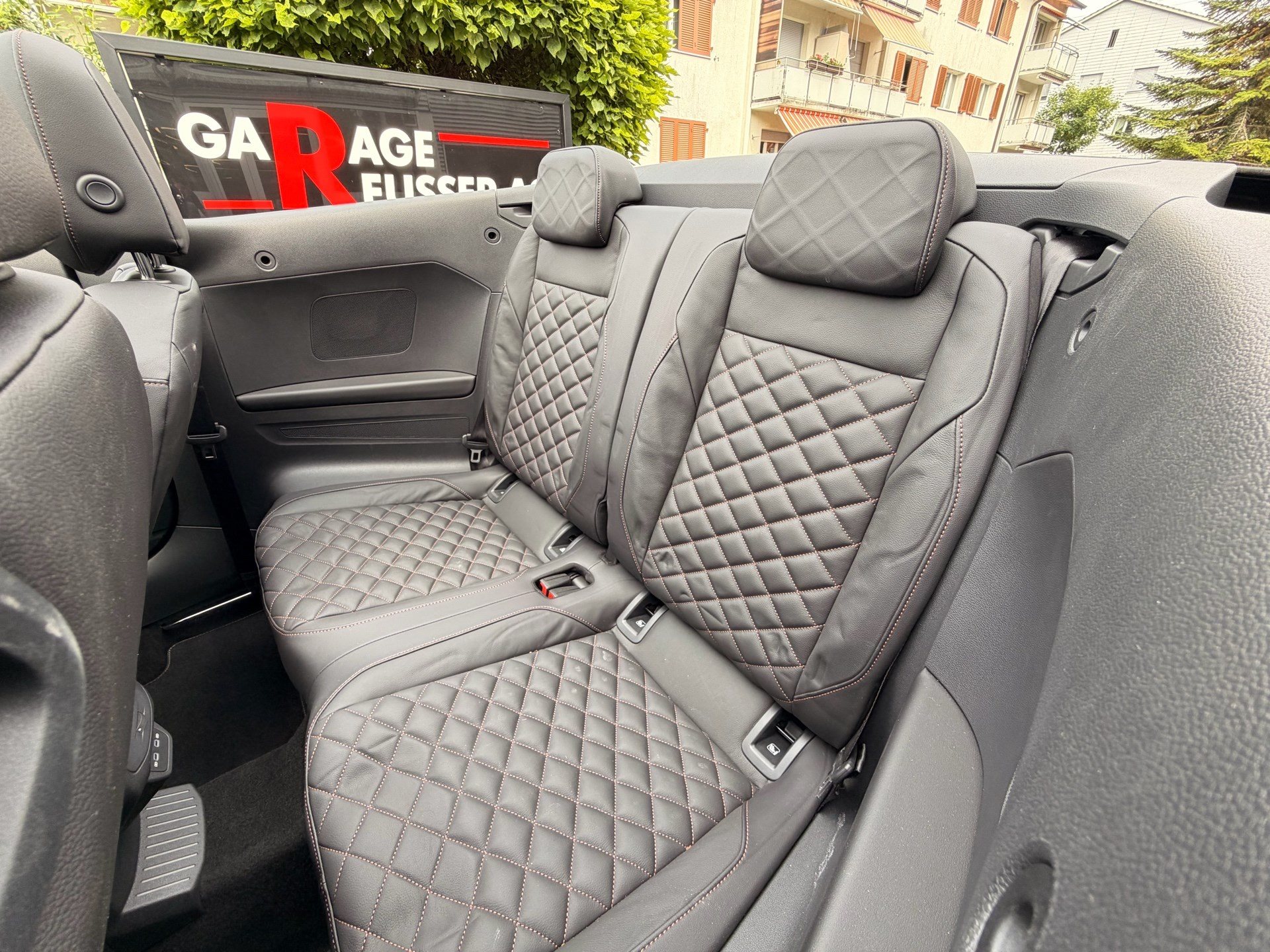 VW T-Roc CABRIOLET 1.5 TSI 150PS R-LINE *** KARMANN EDITION & 5 JAHRE VW WERKSGARANTIE ***-image-27