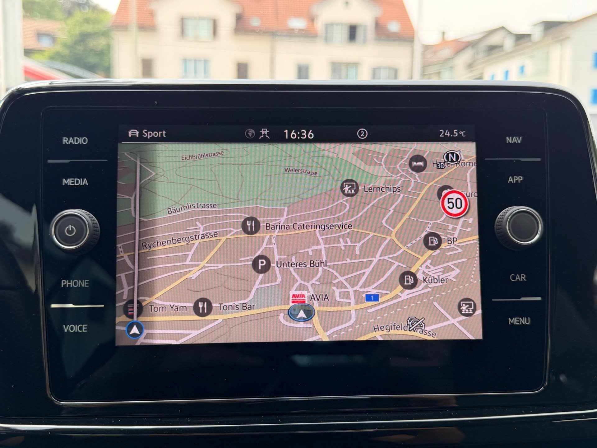 VW T-Roc CABRIOLET 1.5 TSI 150PS R-LINE *** KARMANN EDITION & 5 JAHRE VW WERKSGARANTIE ***-image-12