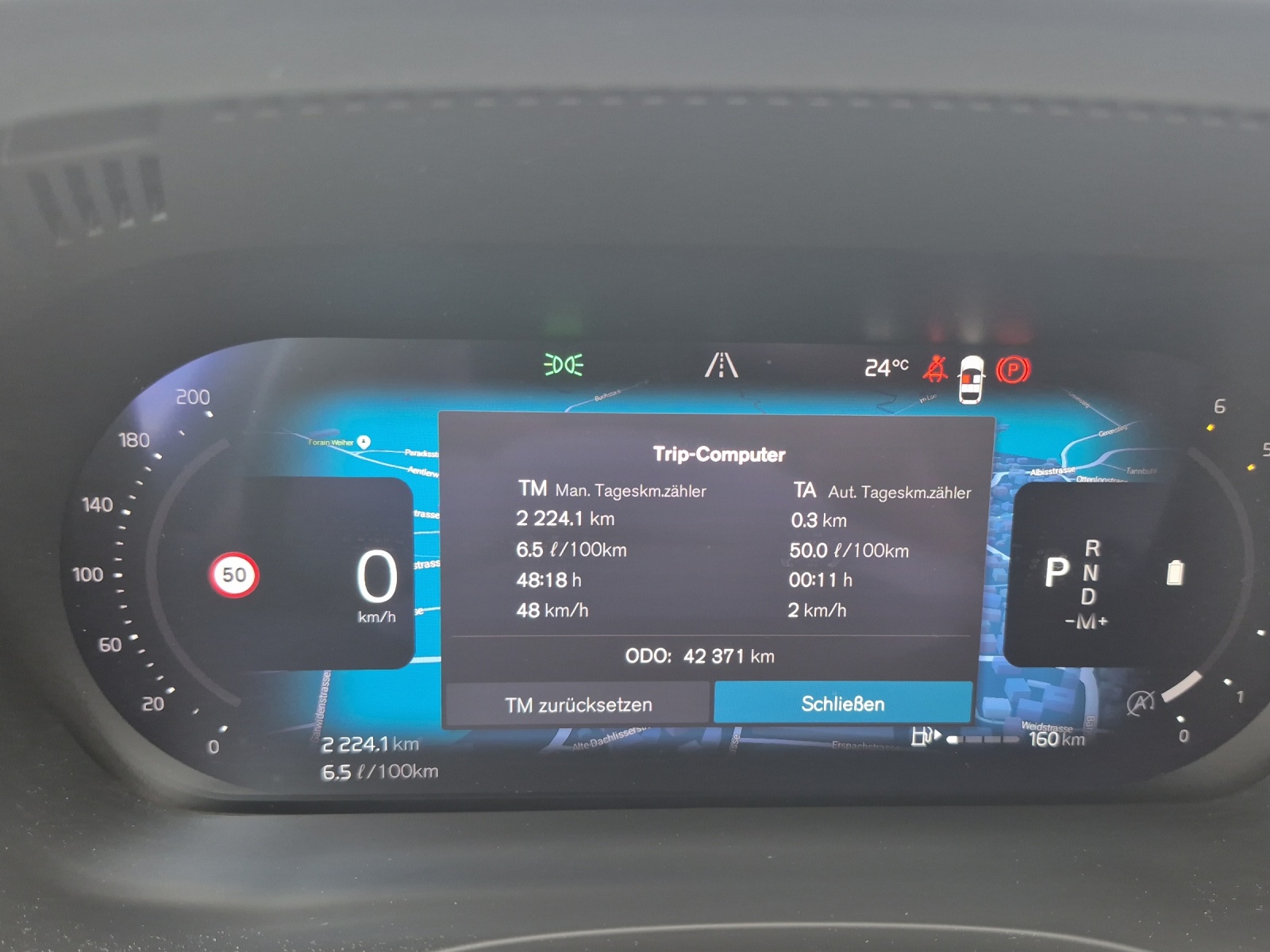 VOLVO XC60 2.0 B4 MH Plus Bright AWD-image-10