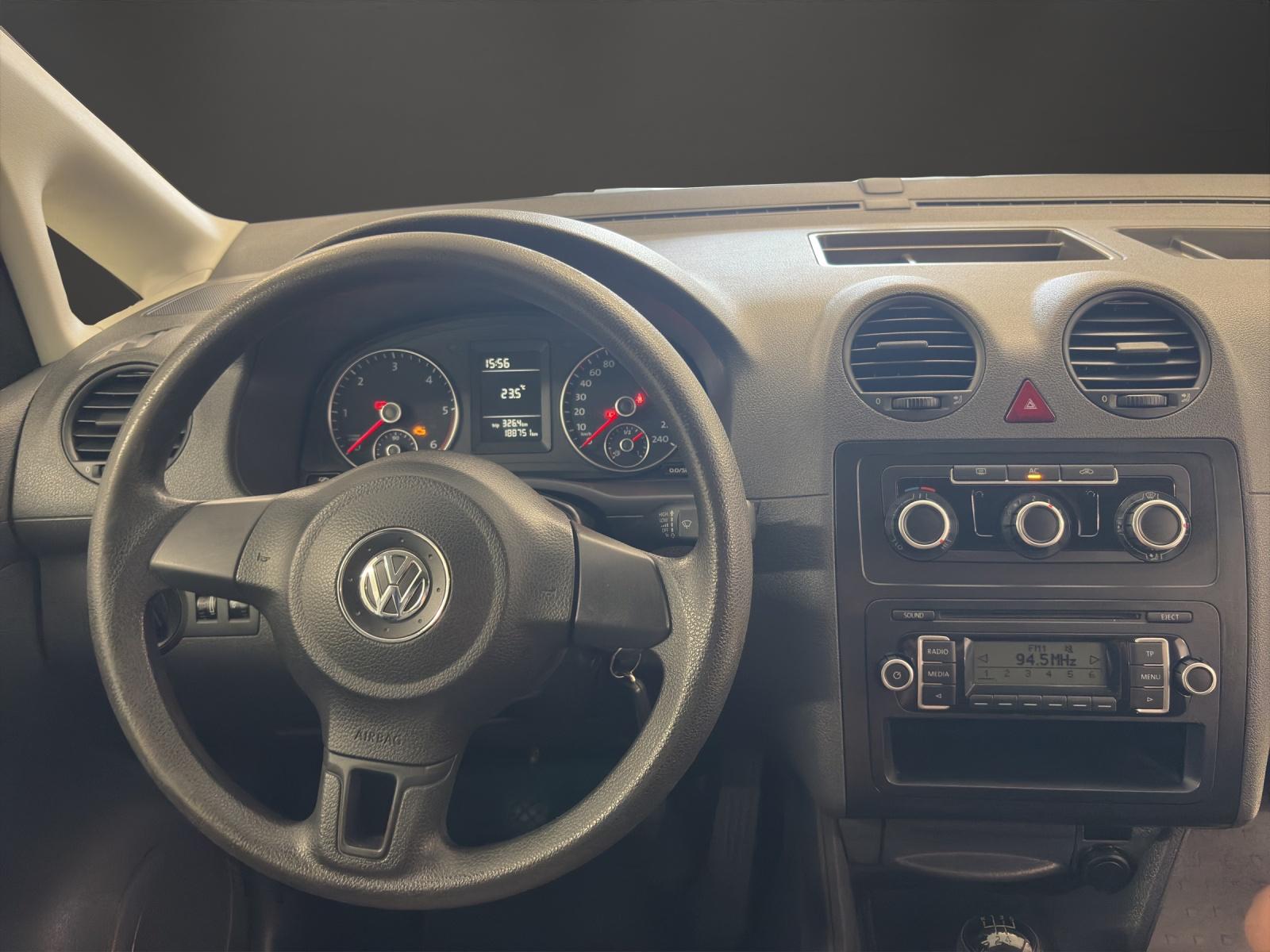 VW Caddy 1.6 TDI BlueMotion Technology-image-7