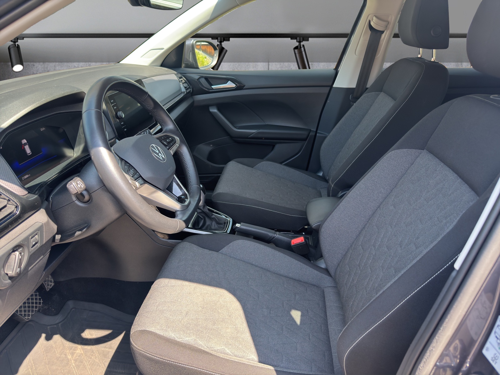 VW T-Cross 1.0 TSI EVO Life DSG-image-5