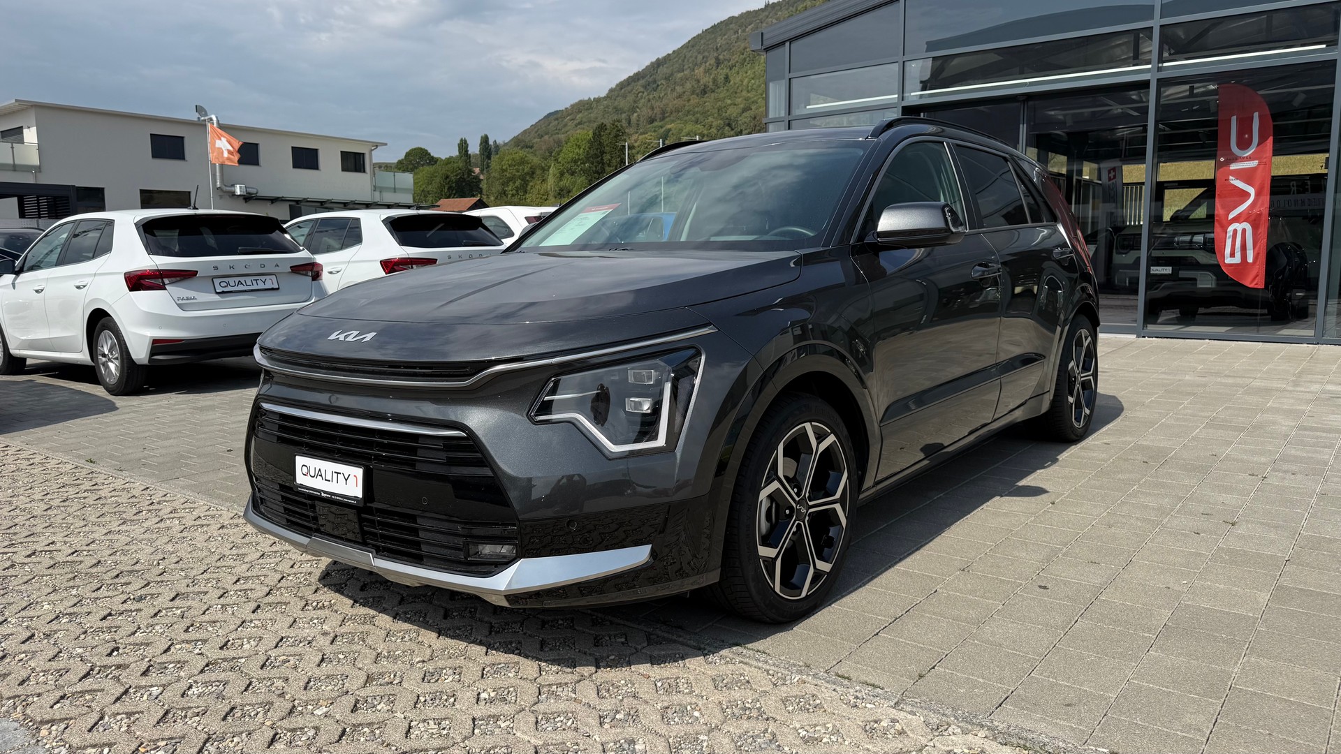 KIA Niro 1.6GDi Hybrid DCT Style-showroom-element-3