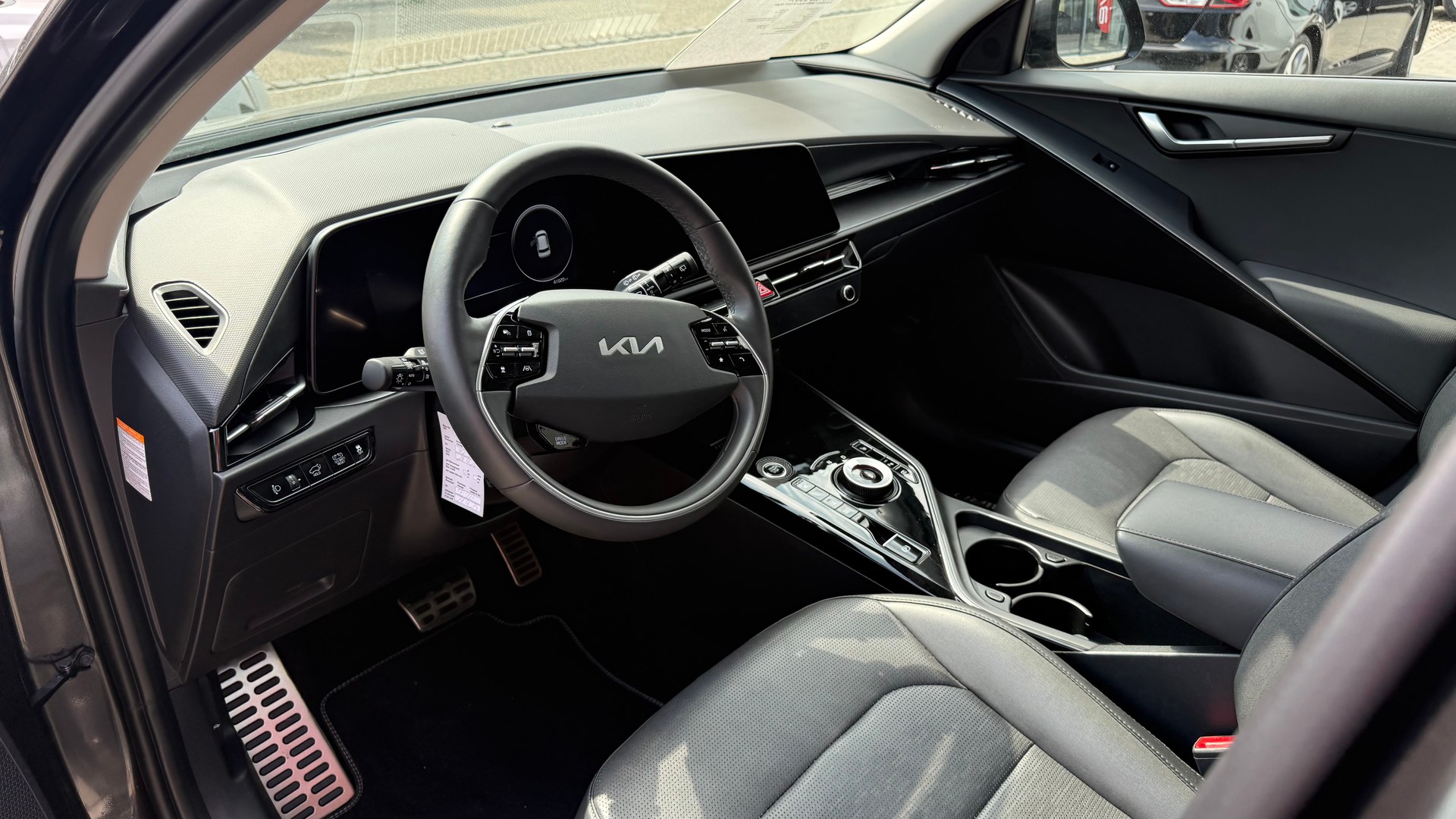 KIA Niro 1.6GDi Hybrid DCT Style-image-17