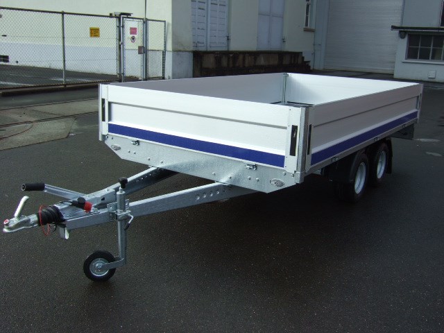 BESTTRAILERS Condor 2 2'700KG Niederfahrwerk und Blachenaufbau-image-11
