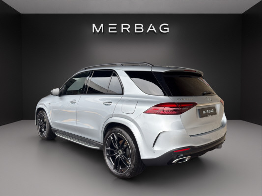 MERCEDES-BENZ GLE 400 e 4M 9G-Tronic-image-2
