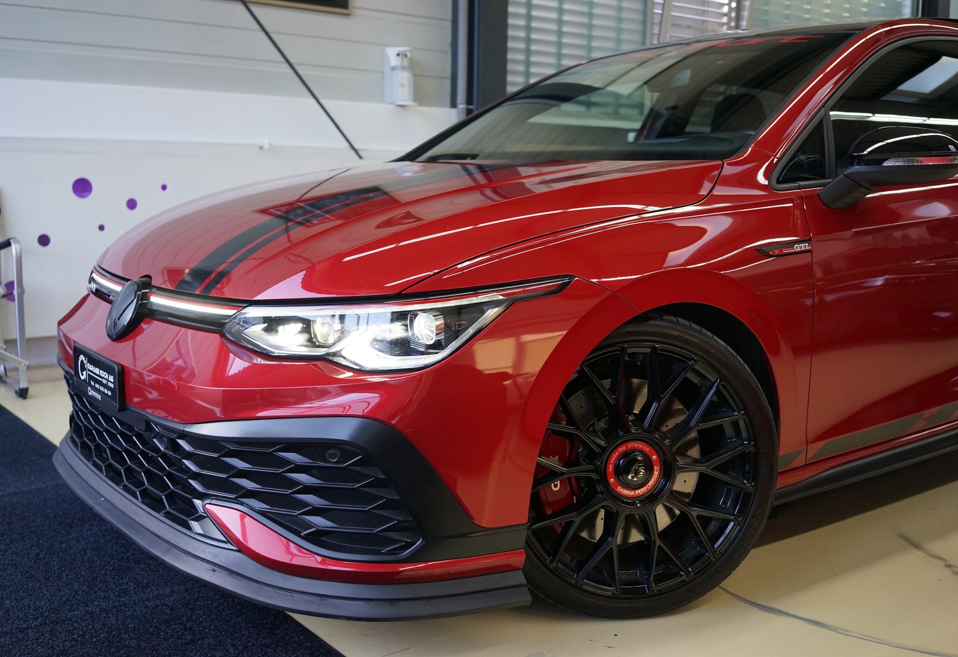 VW Golf 2.0 TSI GTI Clubsport DSG-showroom-element-3