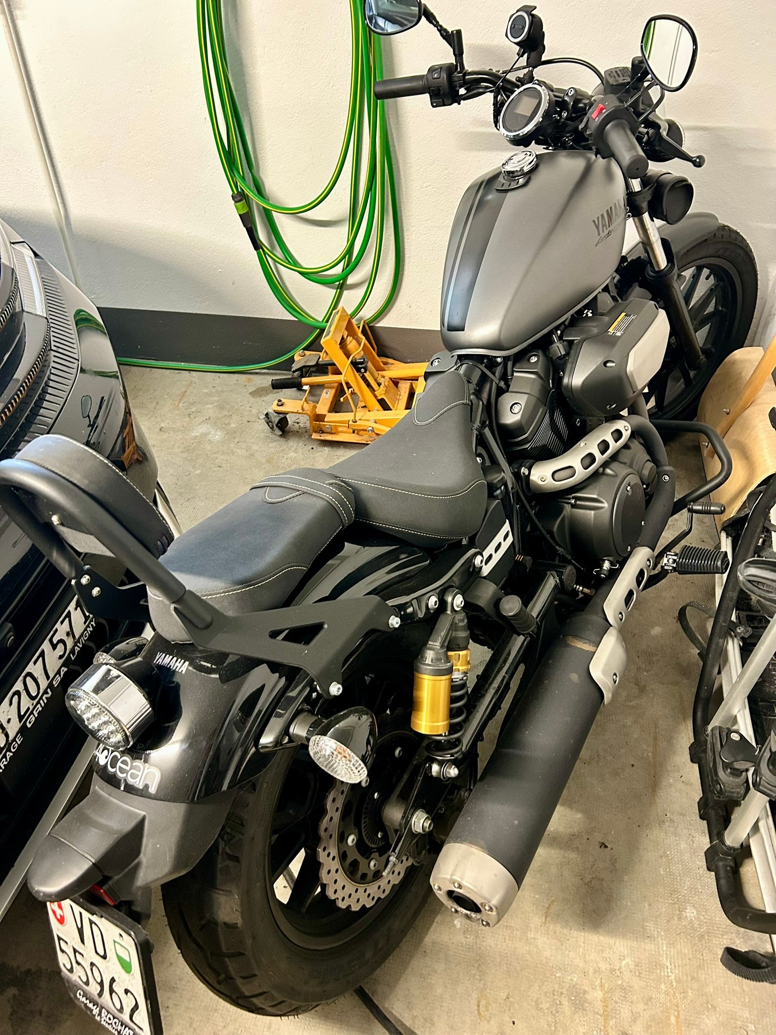 YAMAHA XV 950 R ABS