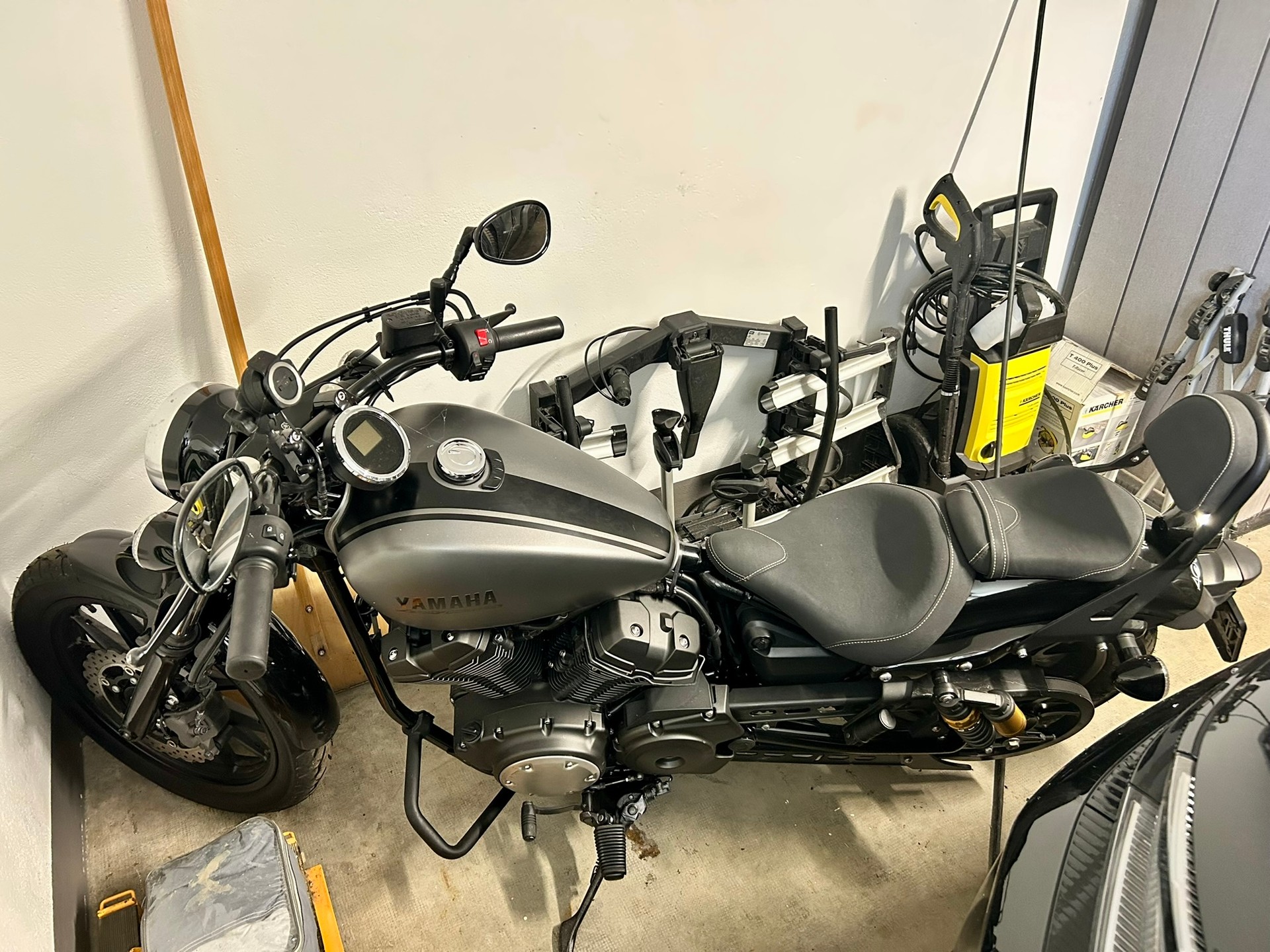 YAMAHA XV 950 R ABS-image-1