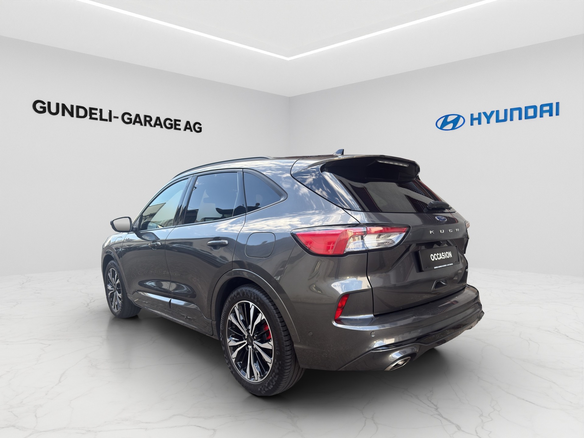 FORD Kuga 2.5 PHEV ST-LineX2WD-showroom-element-3