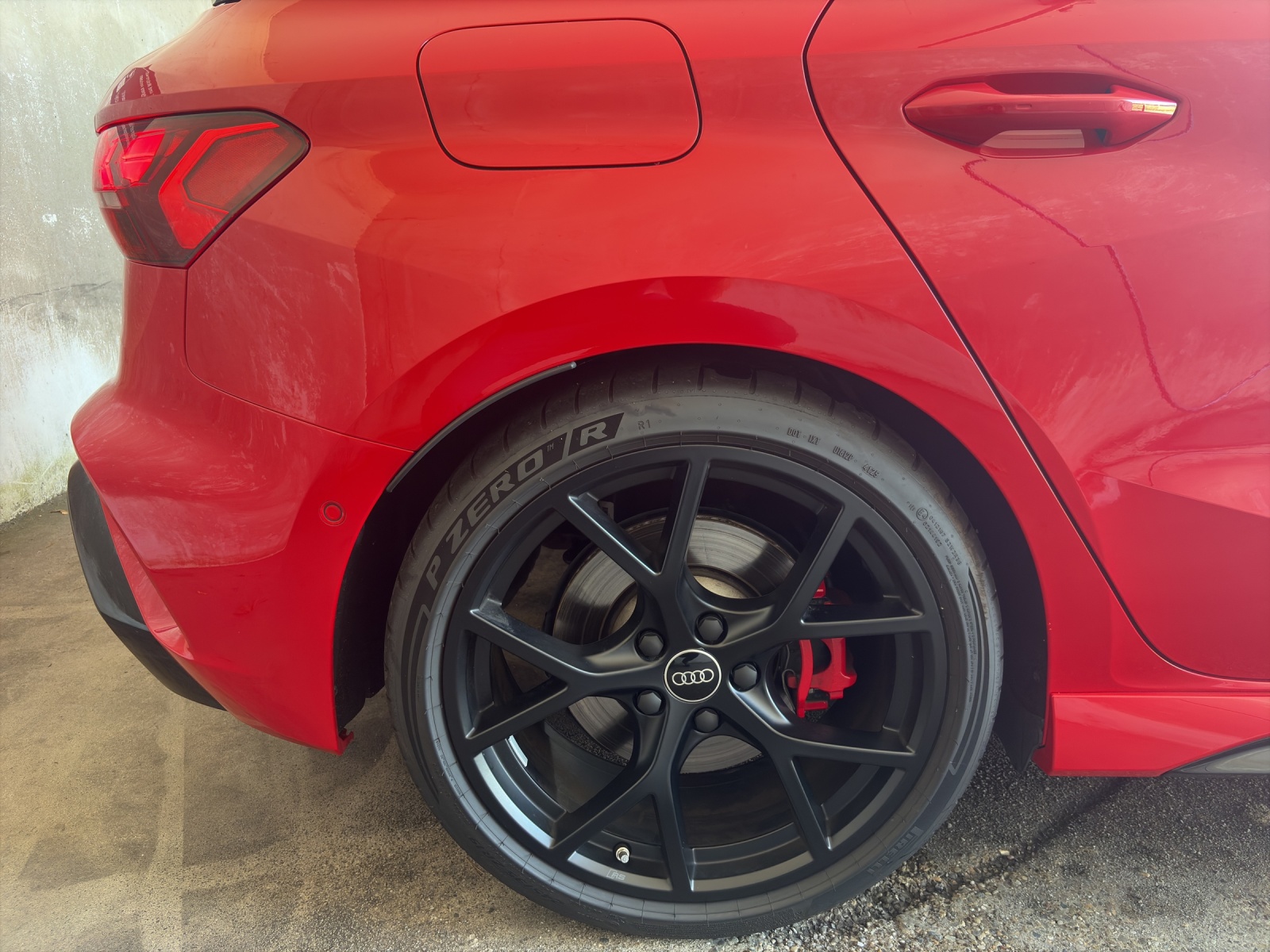 AUDI RS3 Sportback 2.5 TFSI quattro S-Tronic-image-15