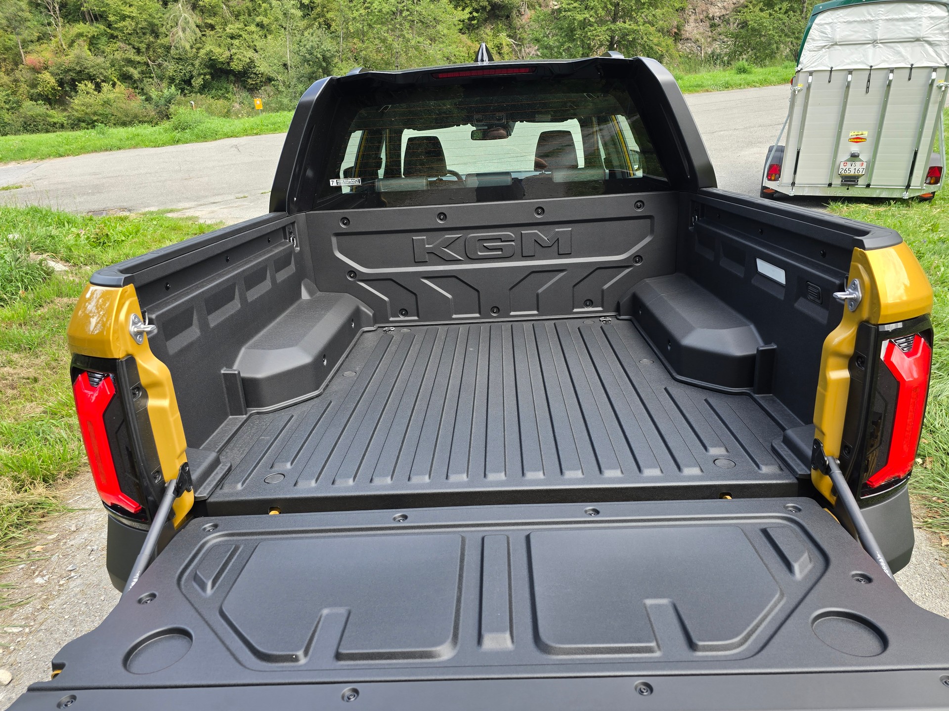 KGM-SsangYong Musso 80,6 kWh Platinum 4WD-image-13