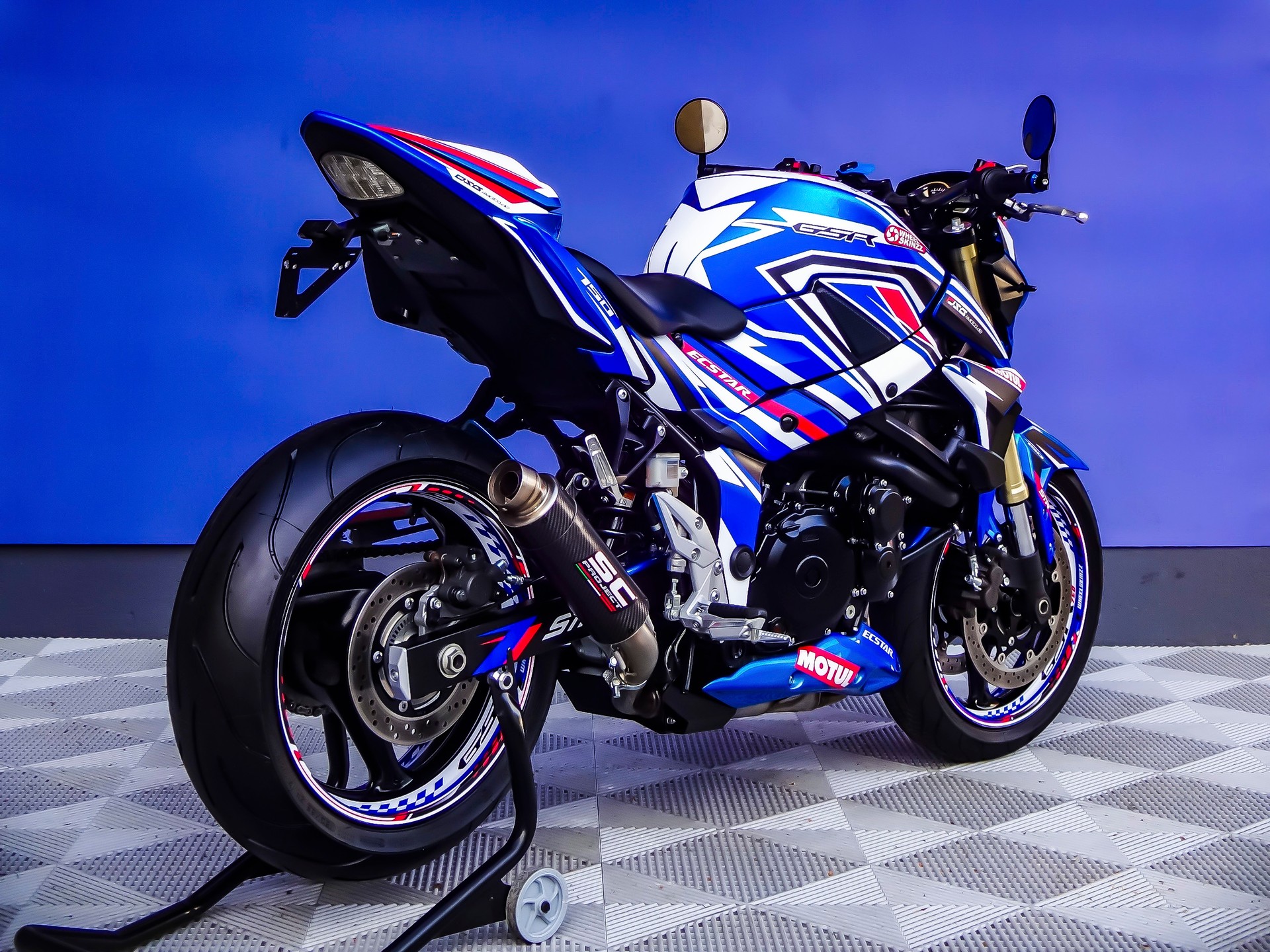 SUZUKI GSR 750 ABS Freegun (35kW)-image-4
