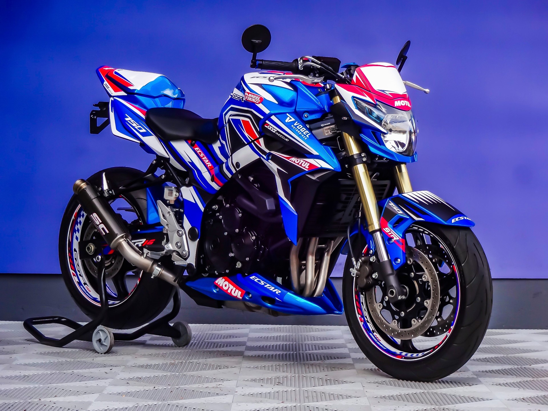 SUZUKI GSR 750 ABS Freegun (35kW)-image-1