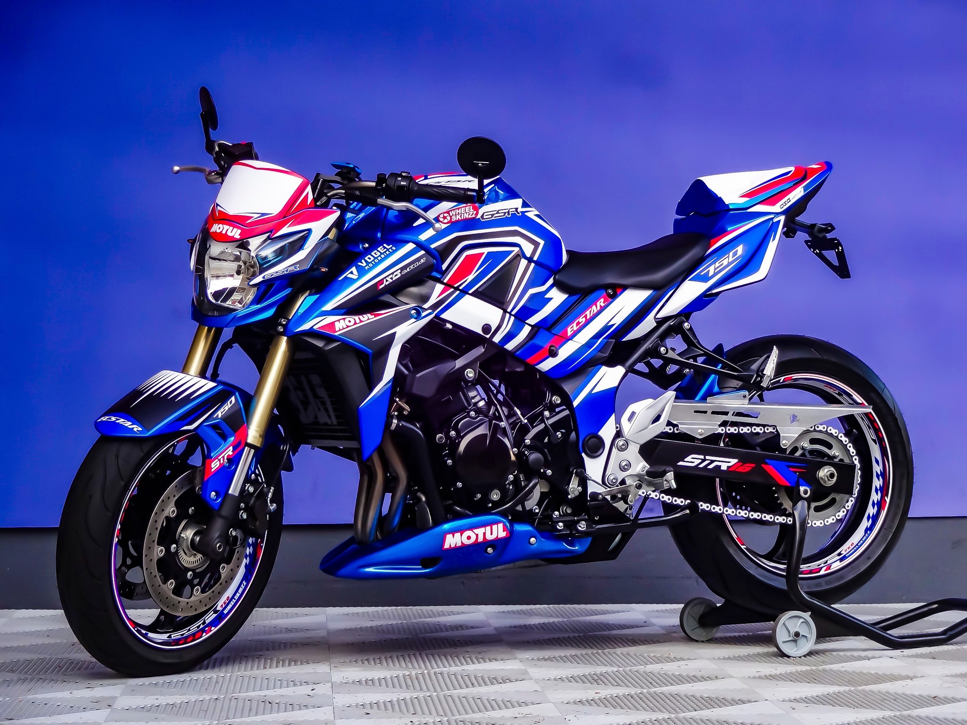 SUZUKI GSR 750 ABS Freegun (35kW)-image-3