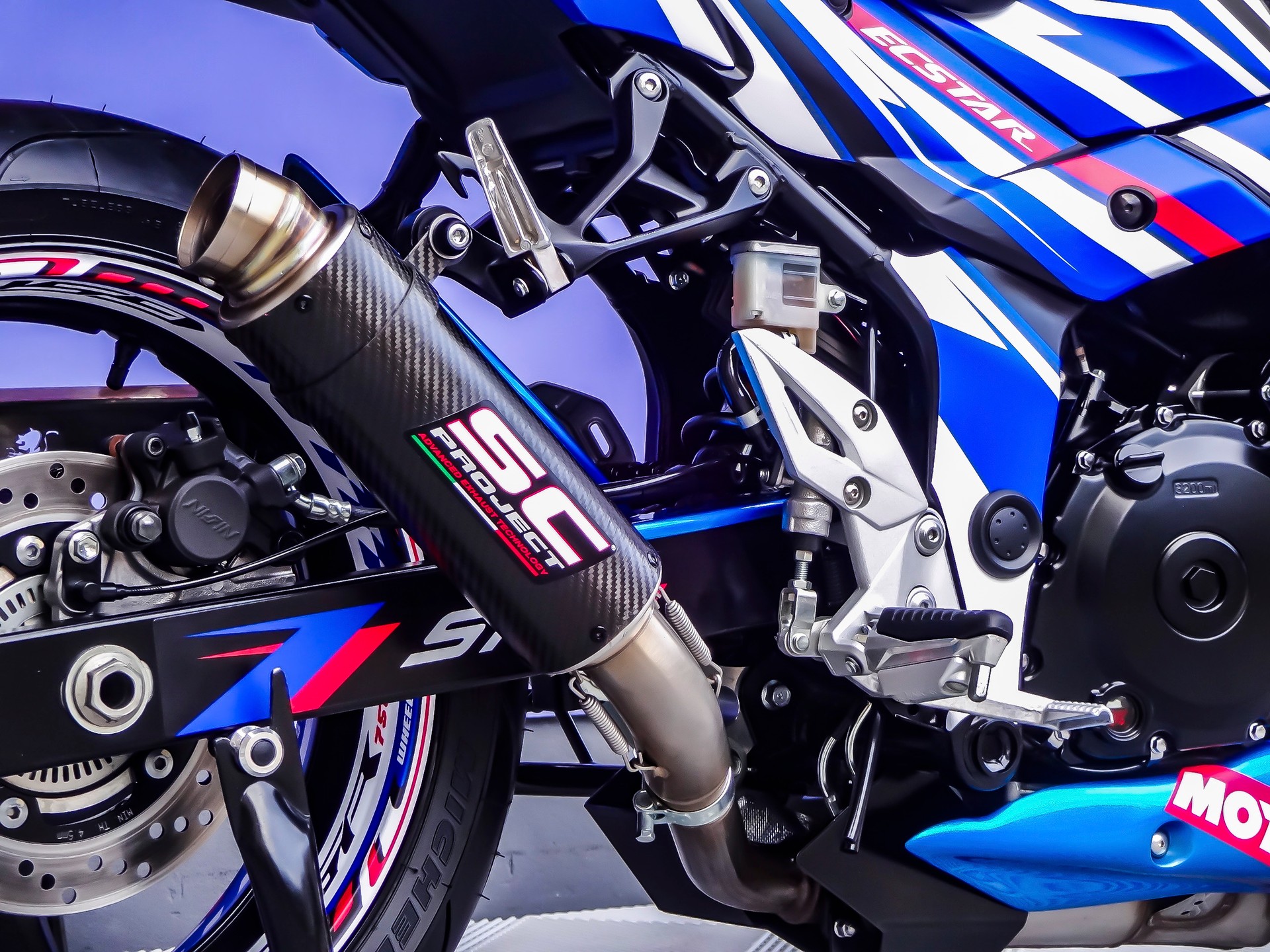 SUZUKI GSR 750 ABS Freegun (35kW)-image-7