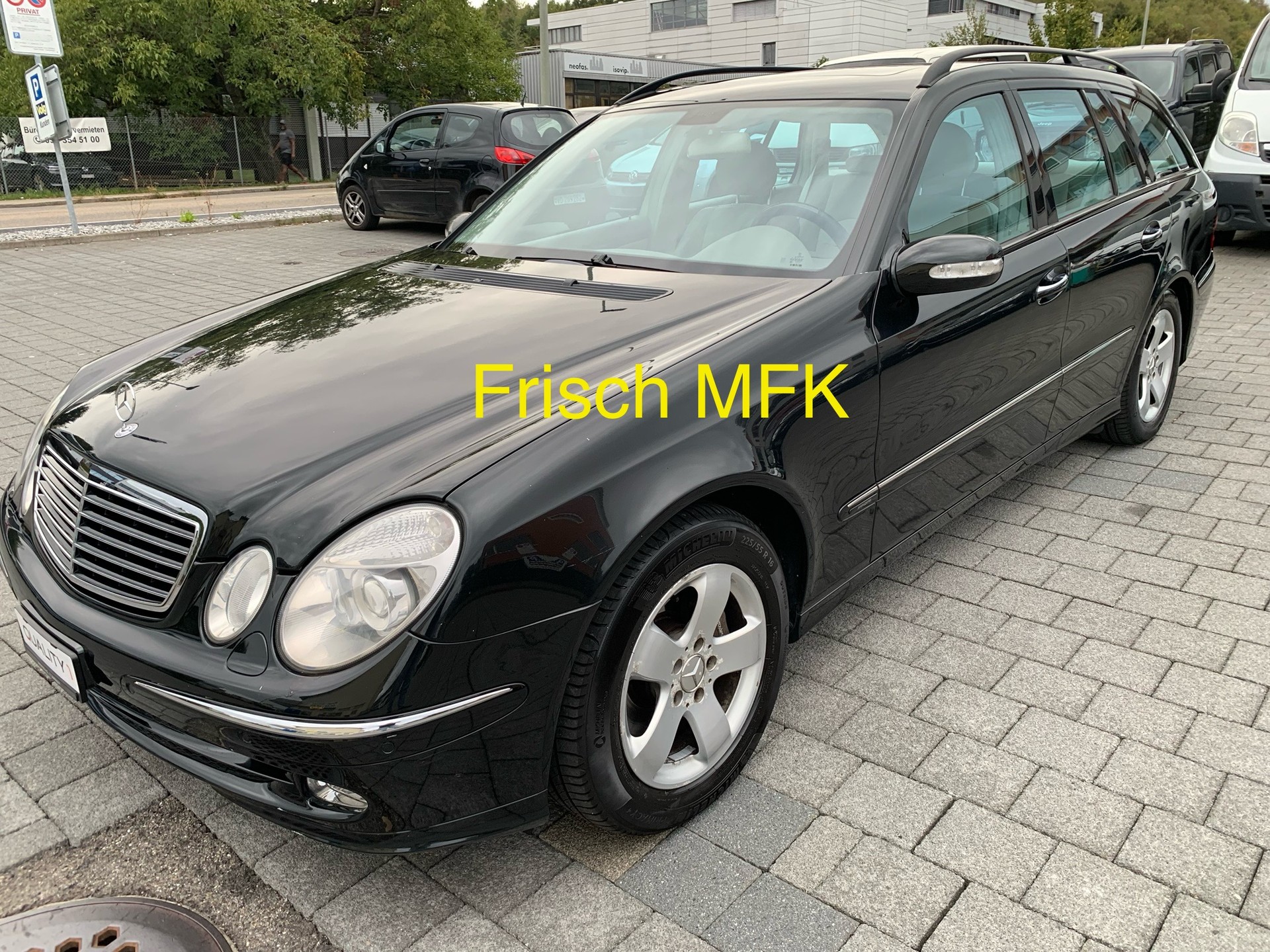 MERCEDES-BENZ E 320 Avantgarde Automatic