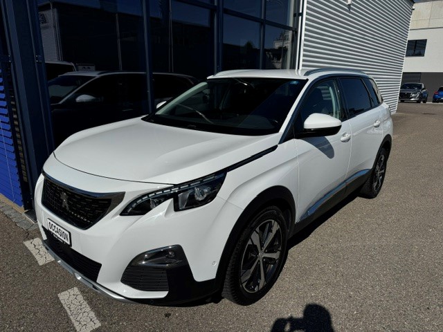 PEUGEOT 5008 1.2 Pure Tech Allure