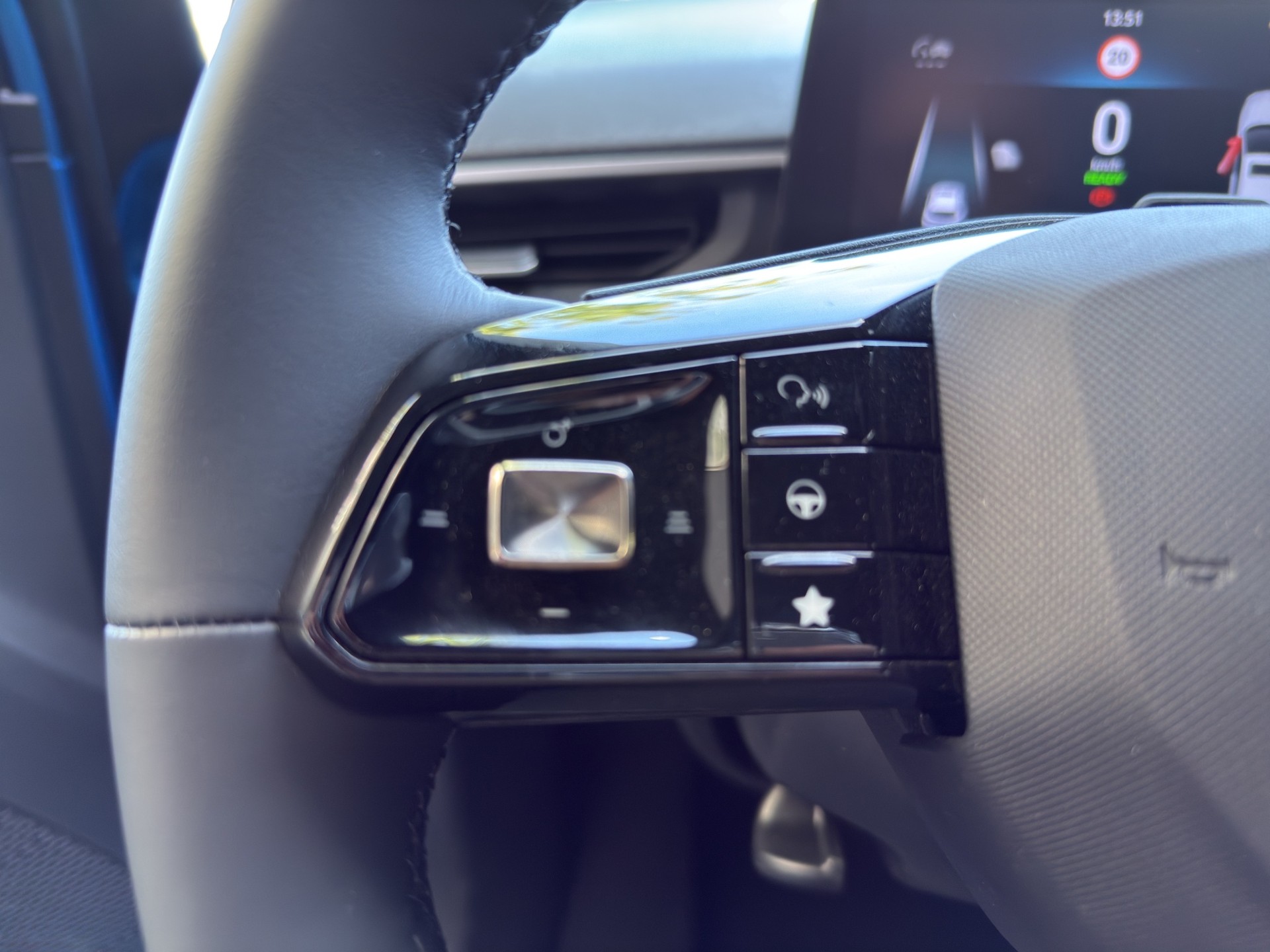 MG 3 1.5 Hybrid Luxury Aut. Modell 2026-image-10