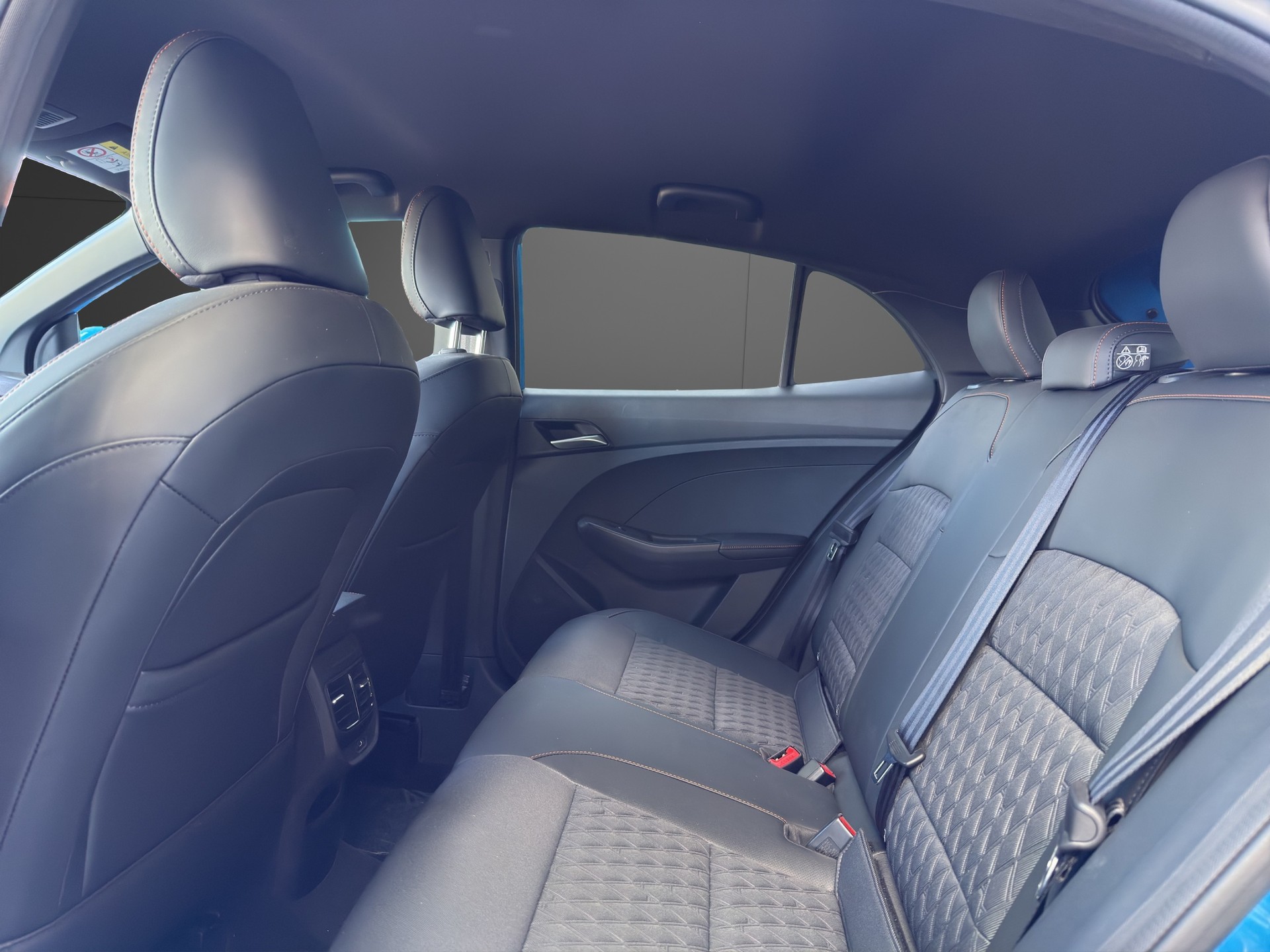 MG 3 1.5 Hybrid Luxury Aut. Modell 2026-image-6