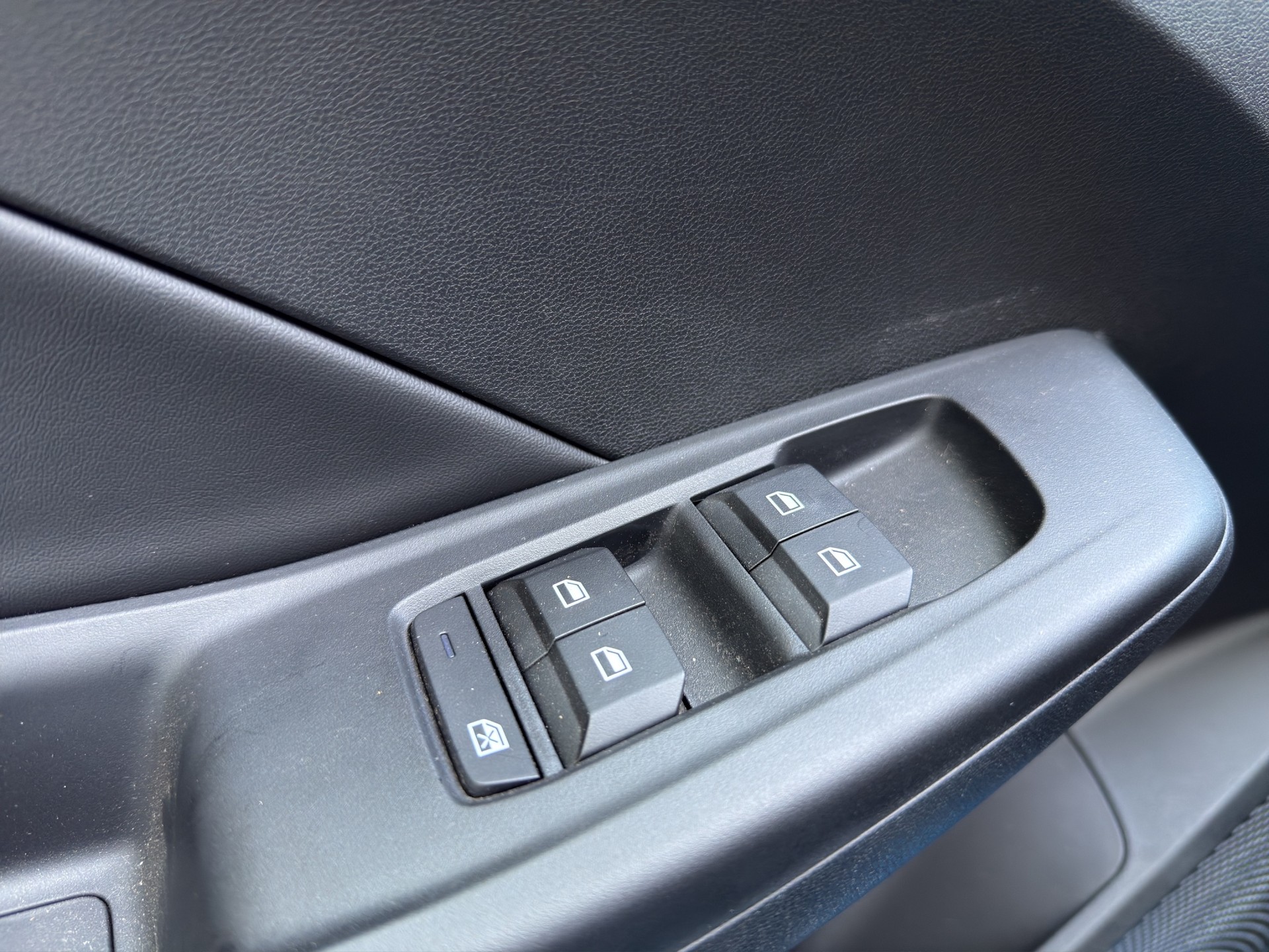 MG 3 1.5 Hybrid Luxury Aut. Modell 2026-image-14