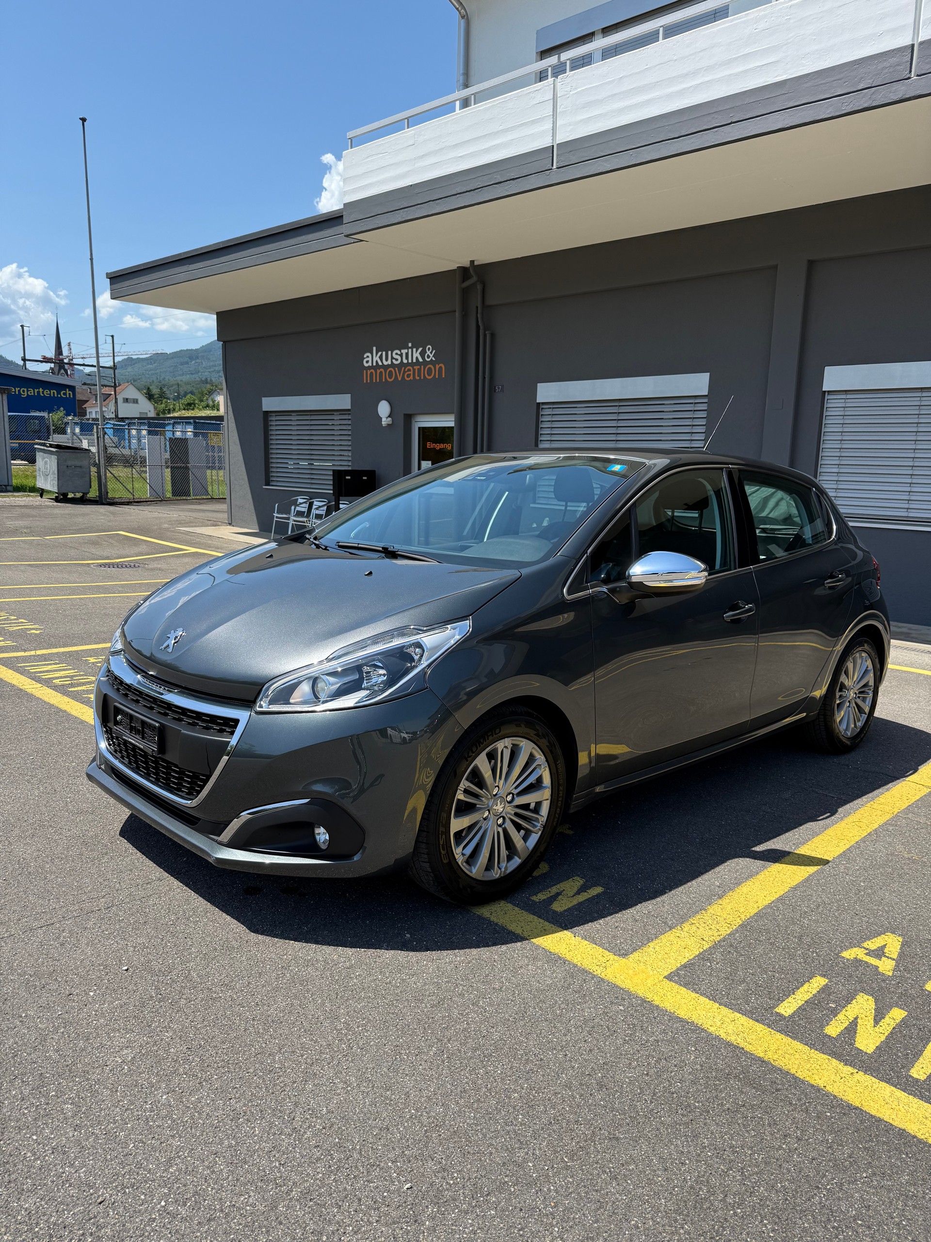 PEUGEOT 208 1.2 PureTech Active EAT6