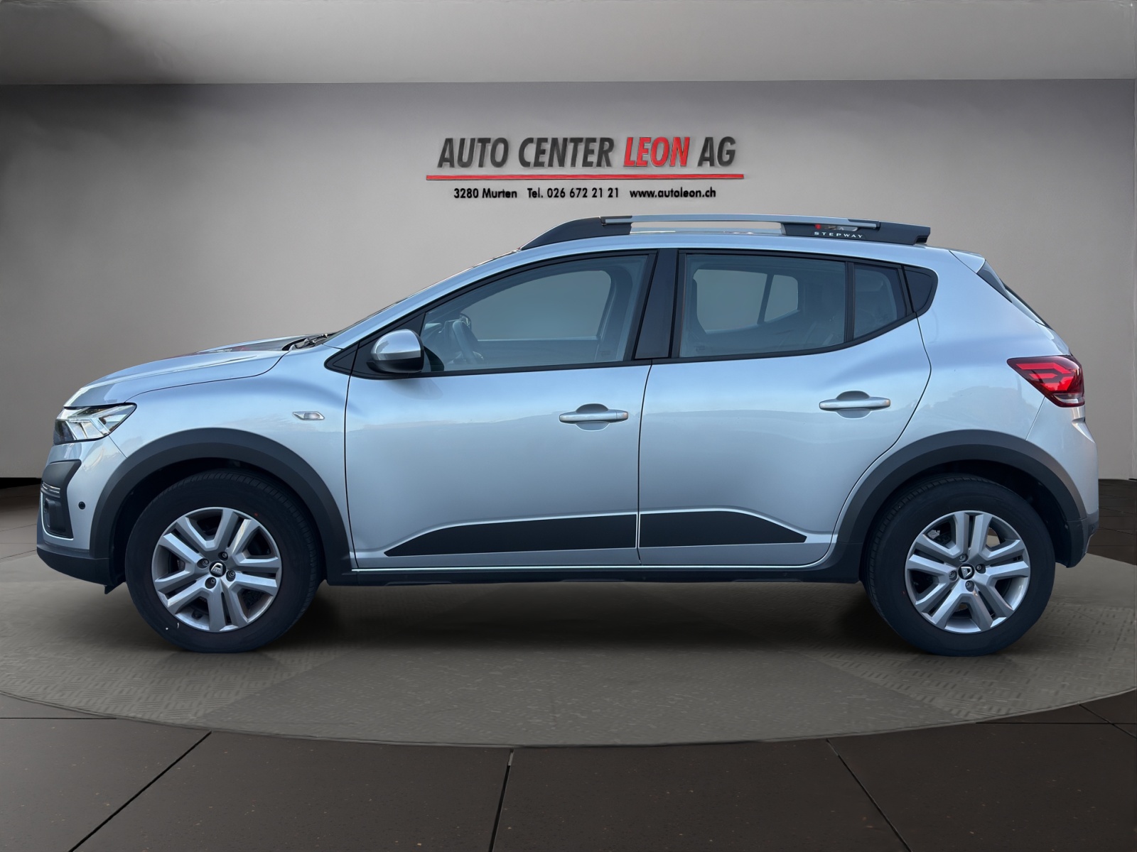 DACIA Sandero Stepway TCe 90 Comfort-showroom-element-2