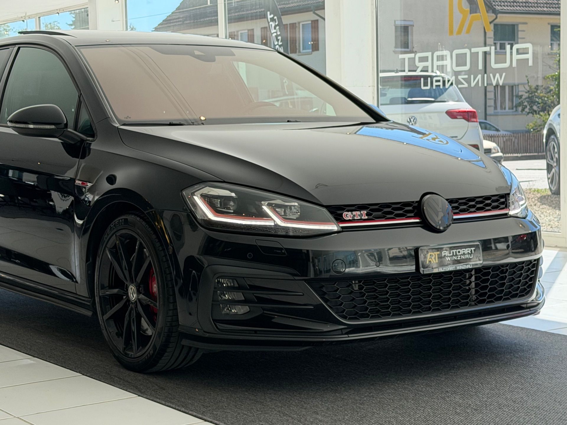 VW Golf 2.0 TSI GTI Performance DSG **REMUS Sportauspuffanlage**-showroom-element-3
