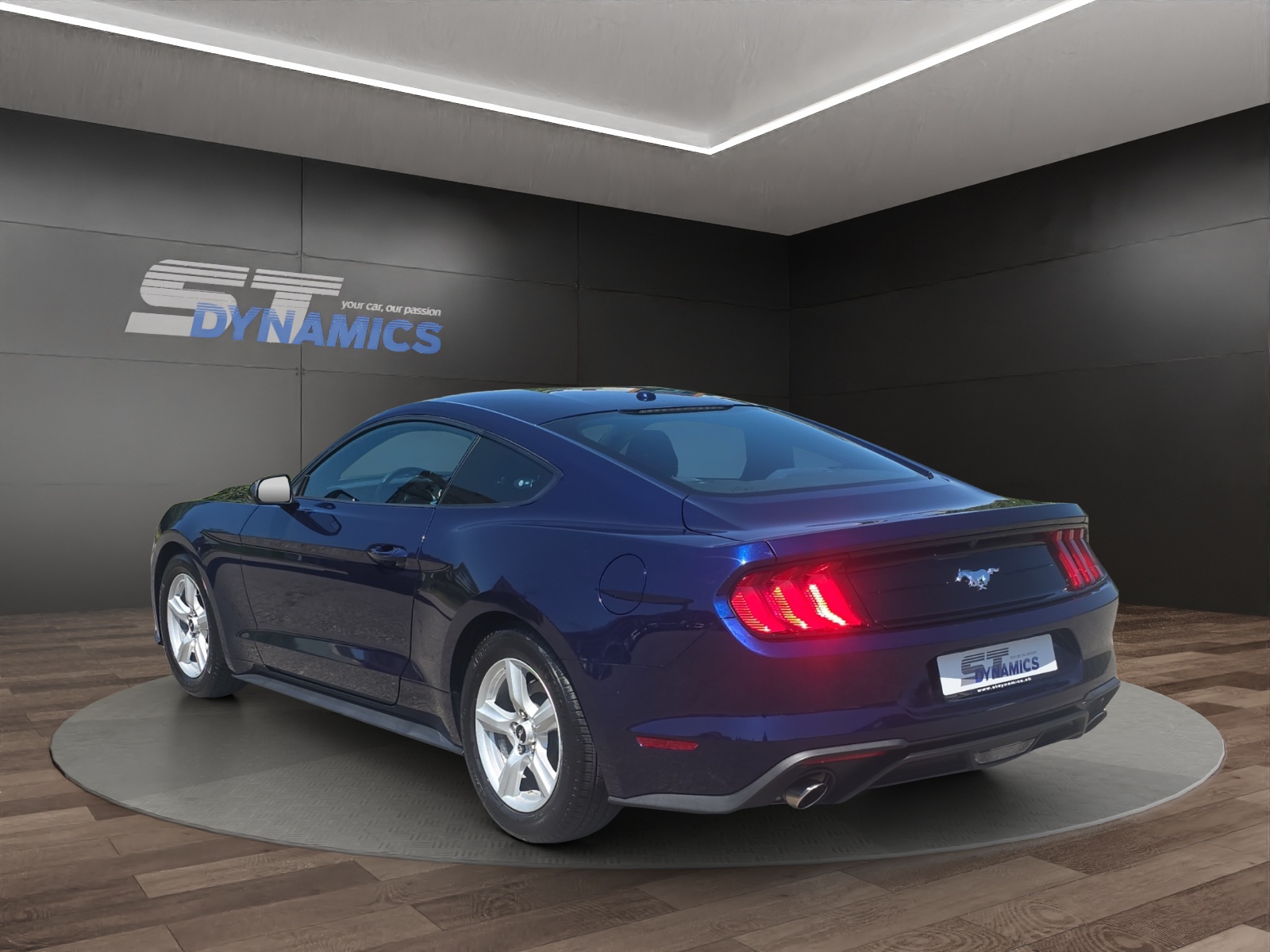 FORD Mustang 2.3 EcoB-showroom-element-3