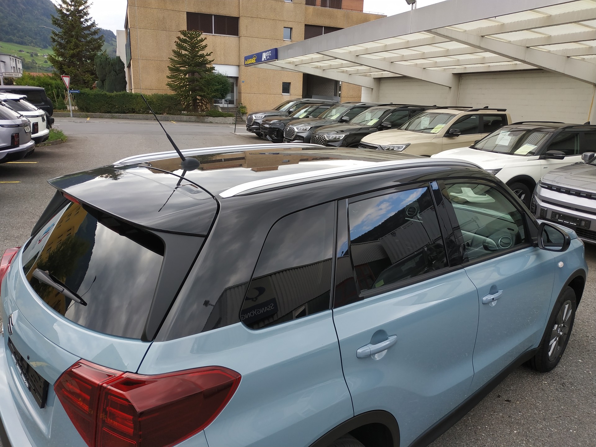 SUZUKI Vitara 1.4 Boosterjet Compact + 4x4 Hybrid Automatic-image-7