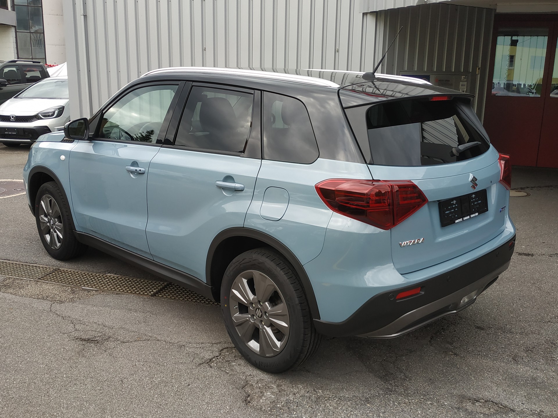 SUZUKI Vitara 1.4 Boosterjet Compact + 4x4 Hybrid Automatic-showroom-element-3