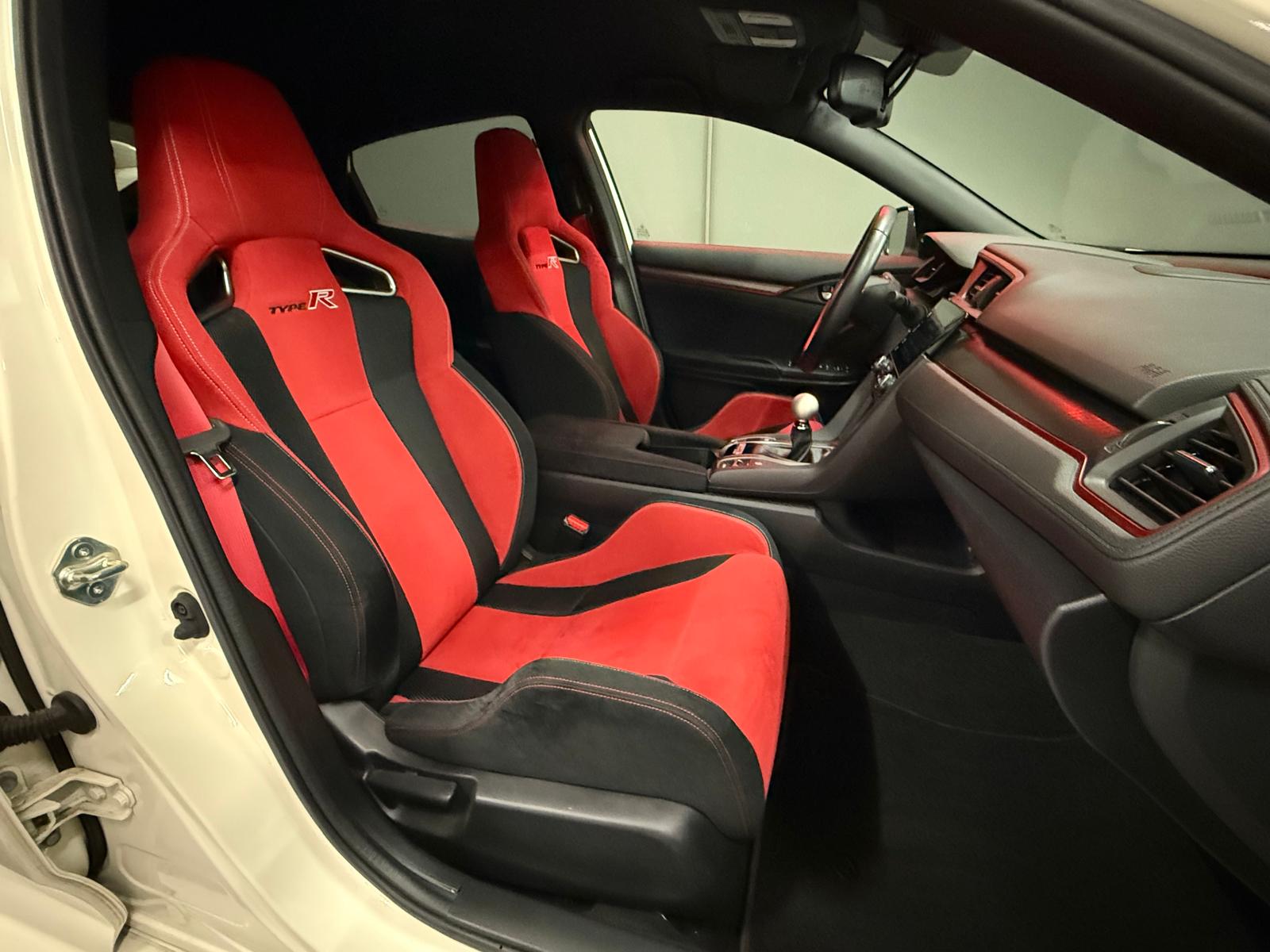 HONDA Civic 2.0 i-VTEC Type R GT-image-10