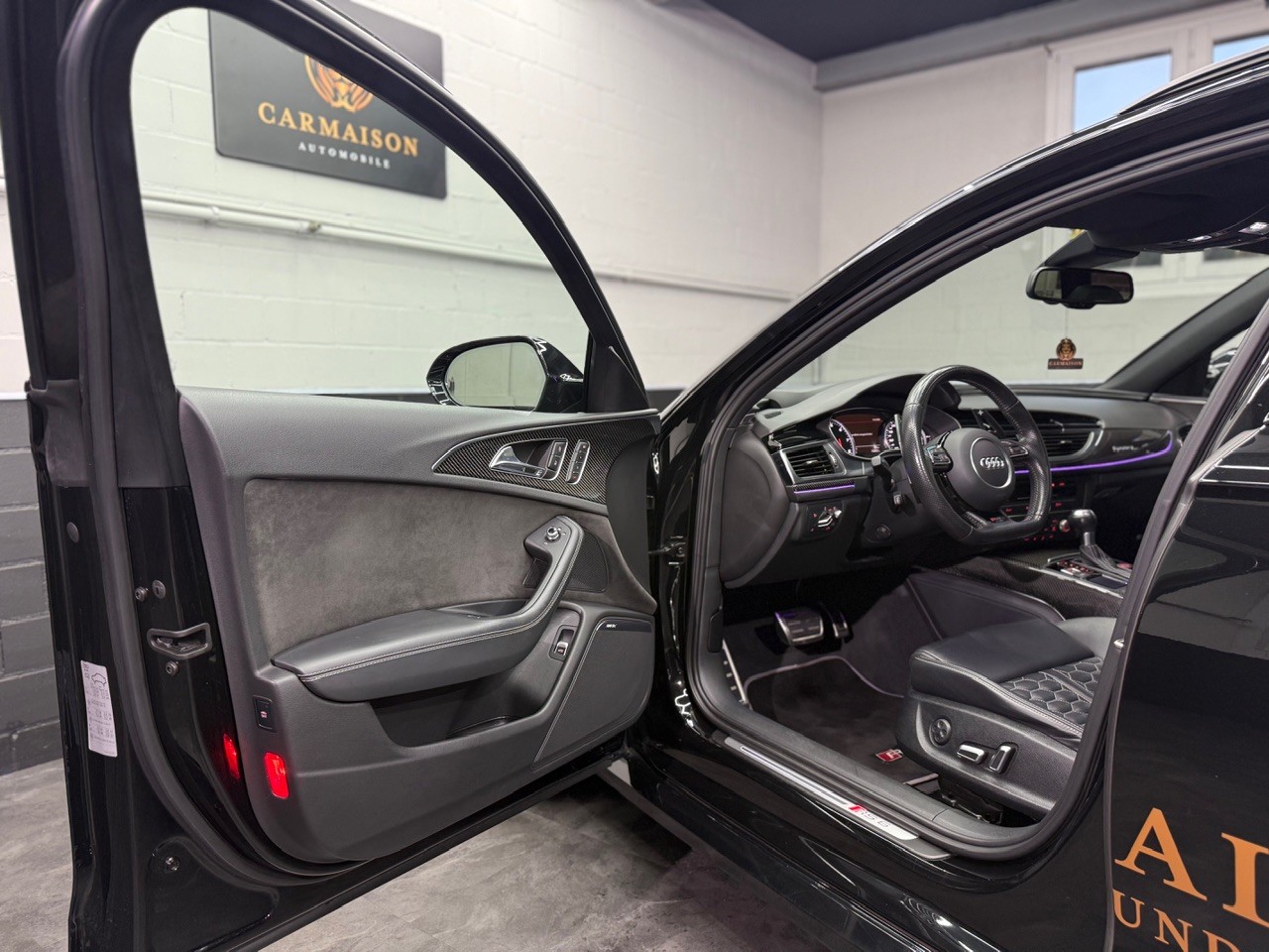 AUDI RS6 Avant 4.0 TFSI V8 quattro | CH-Auto | Milltek Auspuff | Carbon | Luftfahrwerk | Head-Up Display | Panoramadach | Bose-image-11