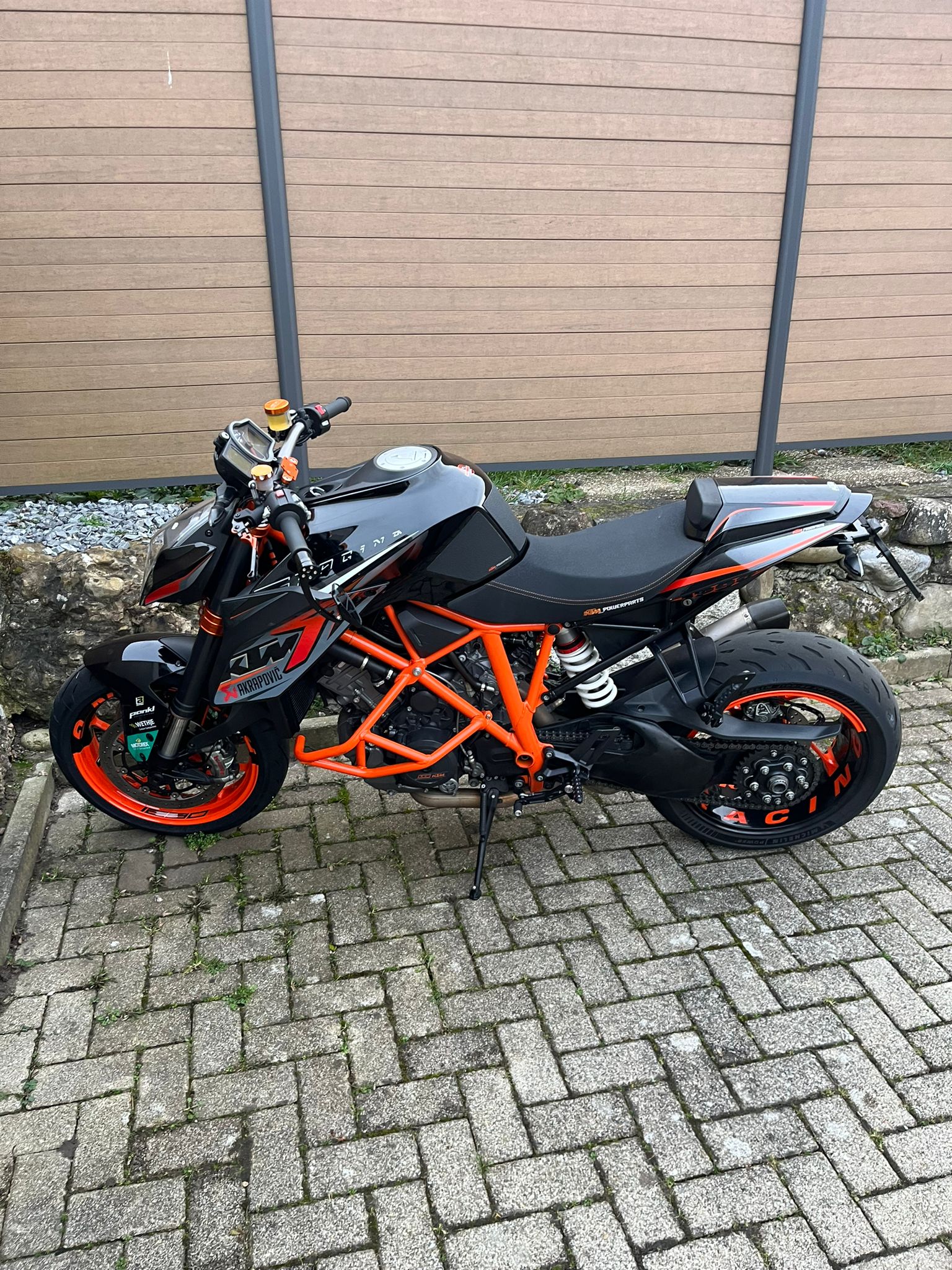 KTM 1290 Super Duke R-image-1