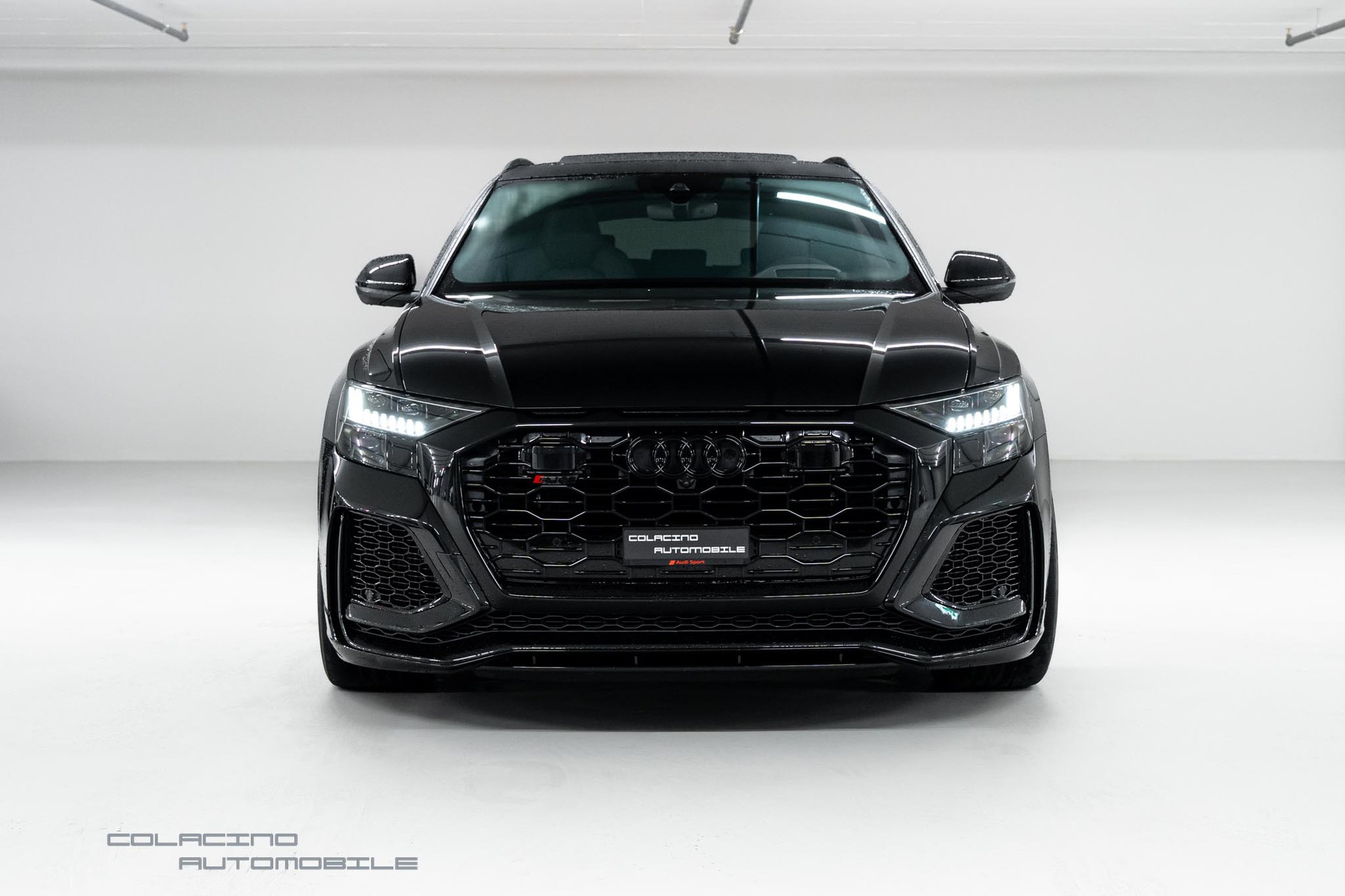 AUDI RSQ8 quattro tiptronic-image-4