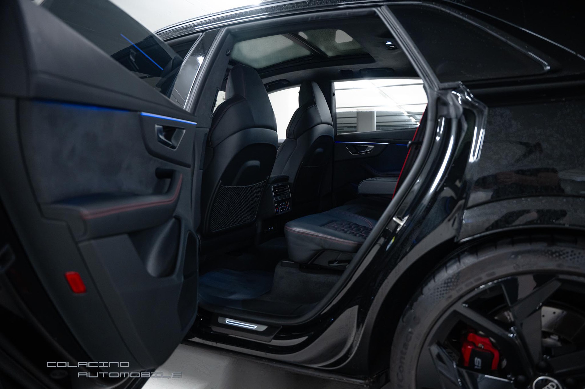 AUDI RSQ8 quattro tiptronic-image-13