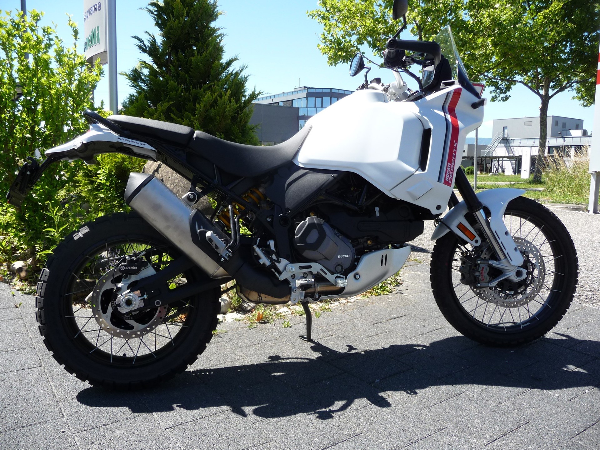 DUCATI DESERT X-image-1
