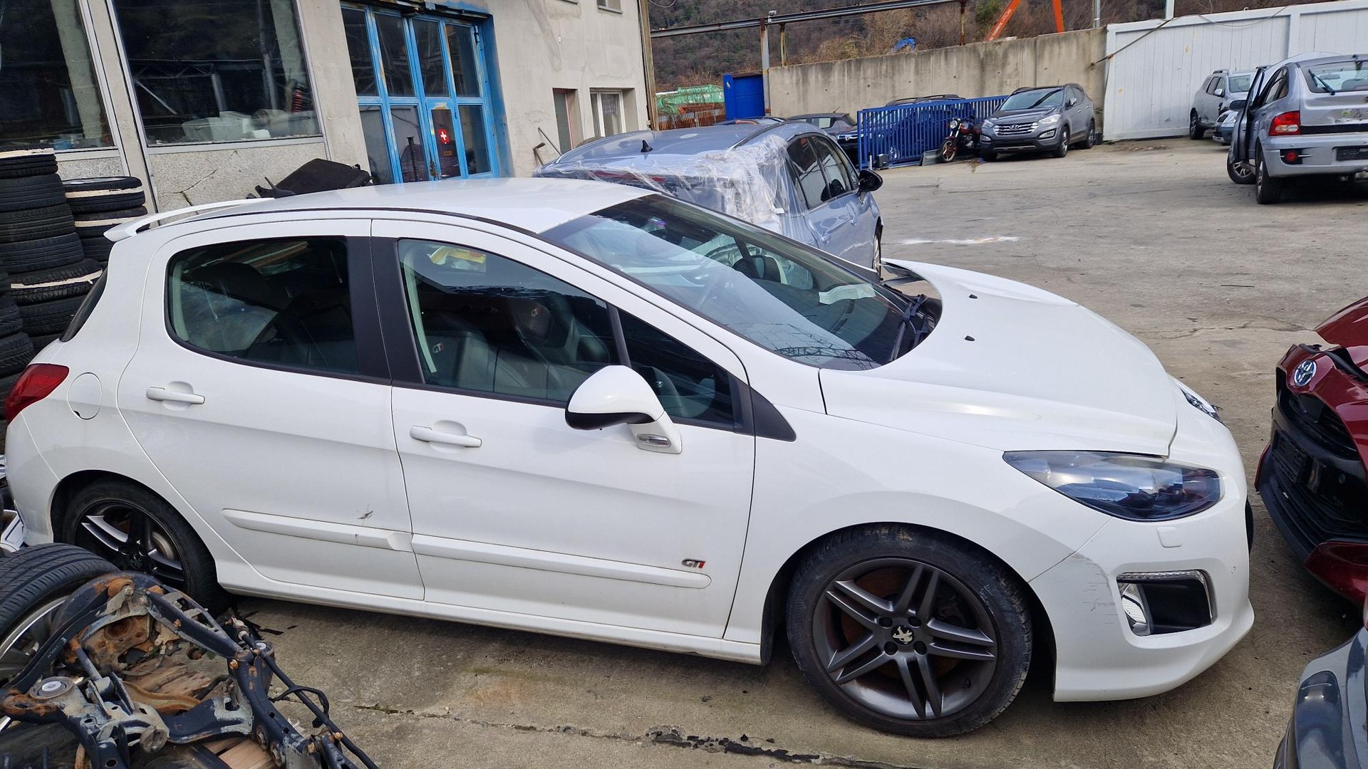 PEUGEOT 308 1.6 16V T GTi-image-5