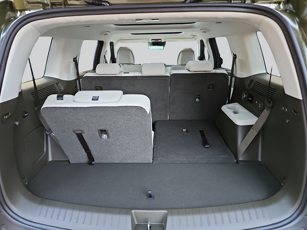 HYUNDAI Santa Fe 1.6 T-GDi HEV Vertex-image-11